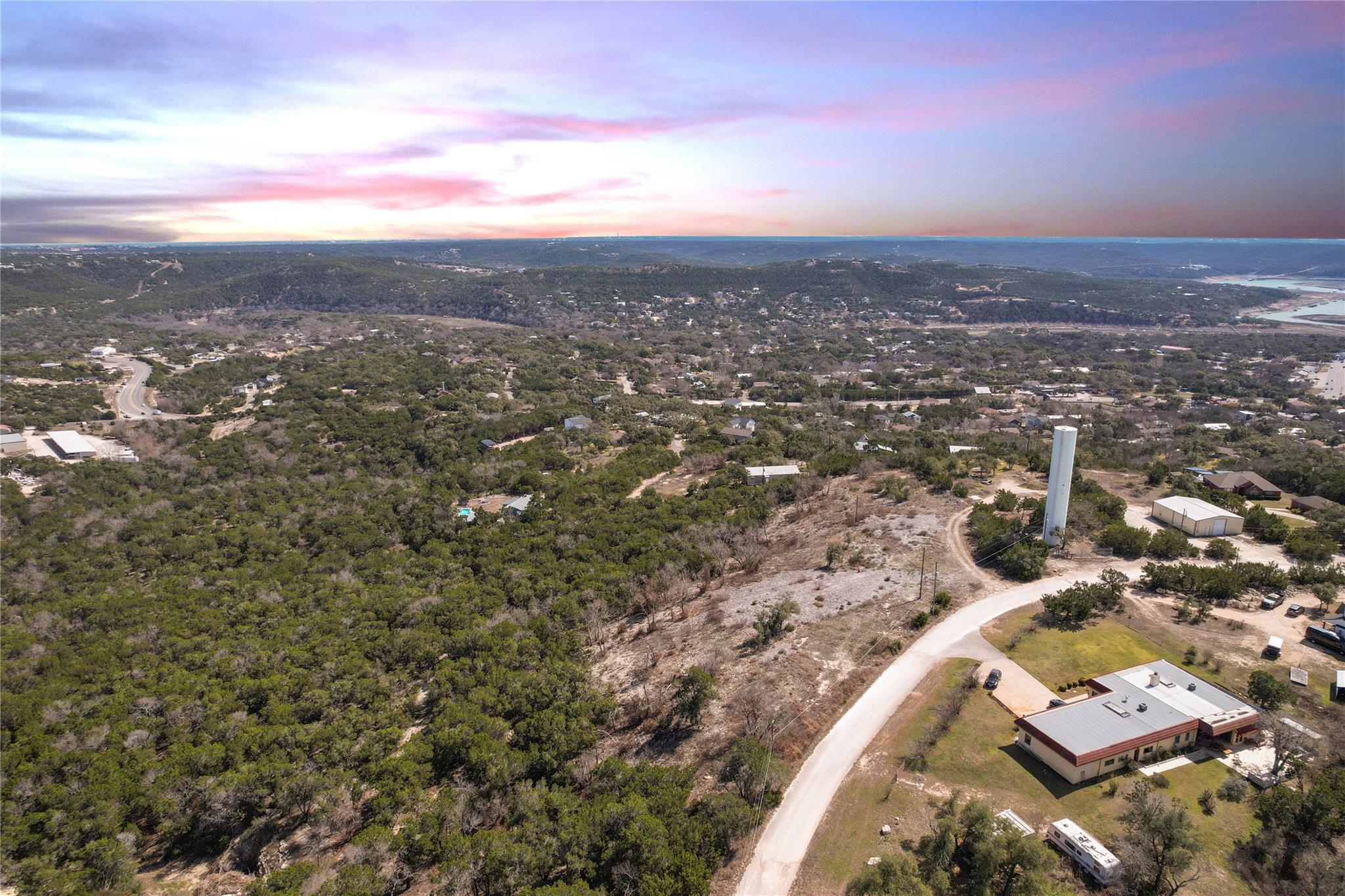 11207 Mountain Top Cir Property Photo 3
