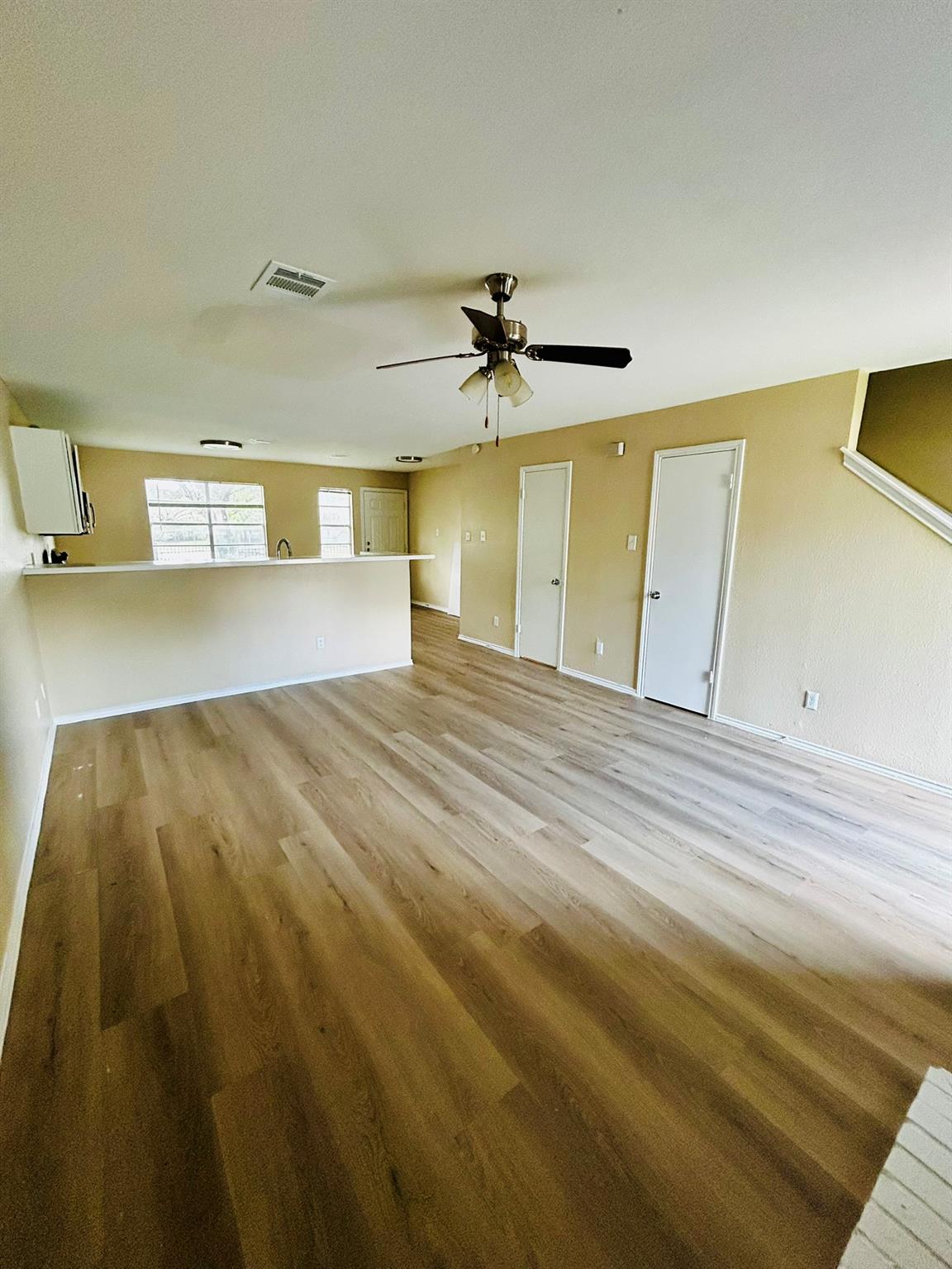 1841 River Crossing Cir #c Property Photo 3