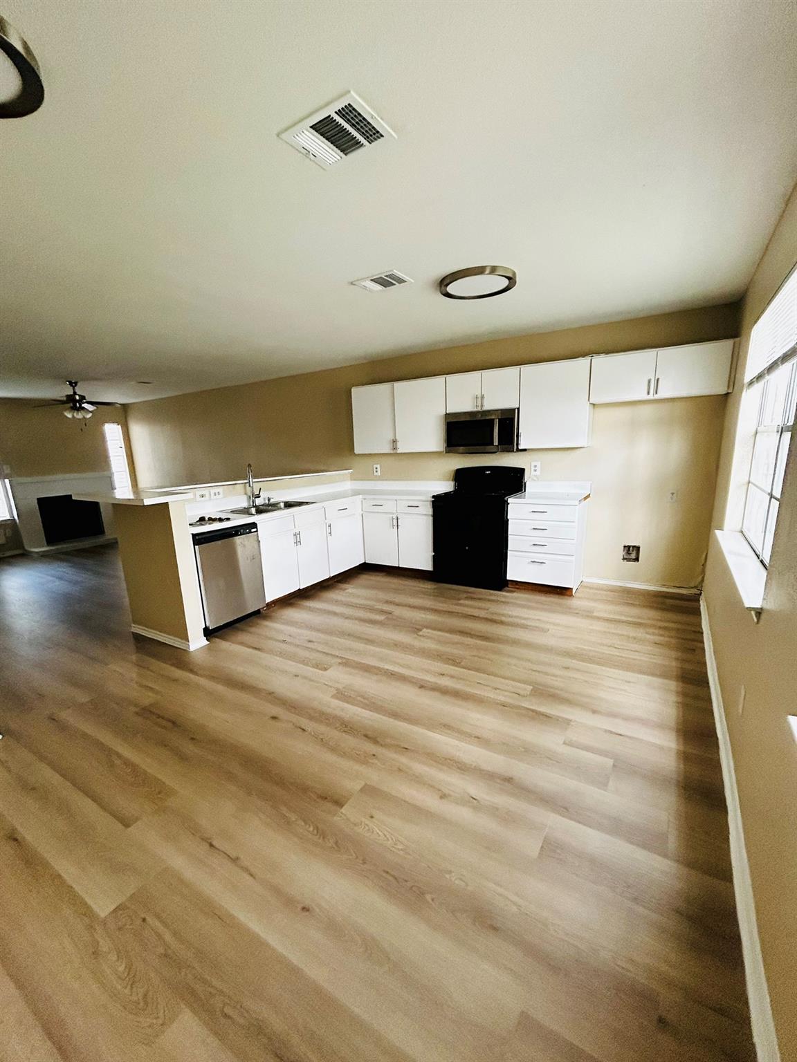 1841 River Crossing Cir #c Property Photo 8