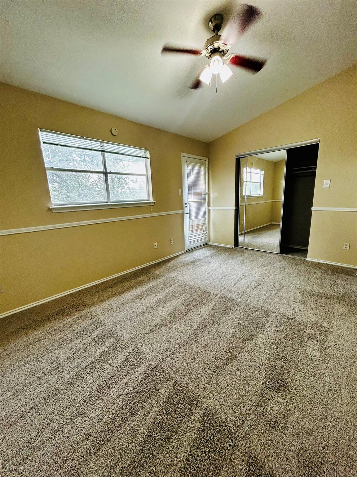 1841 River Crossing Cir #c Property Photo 21