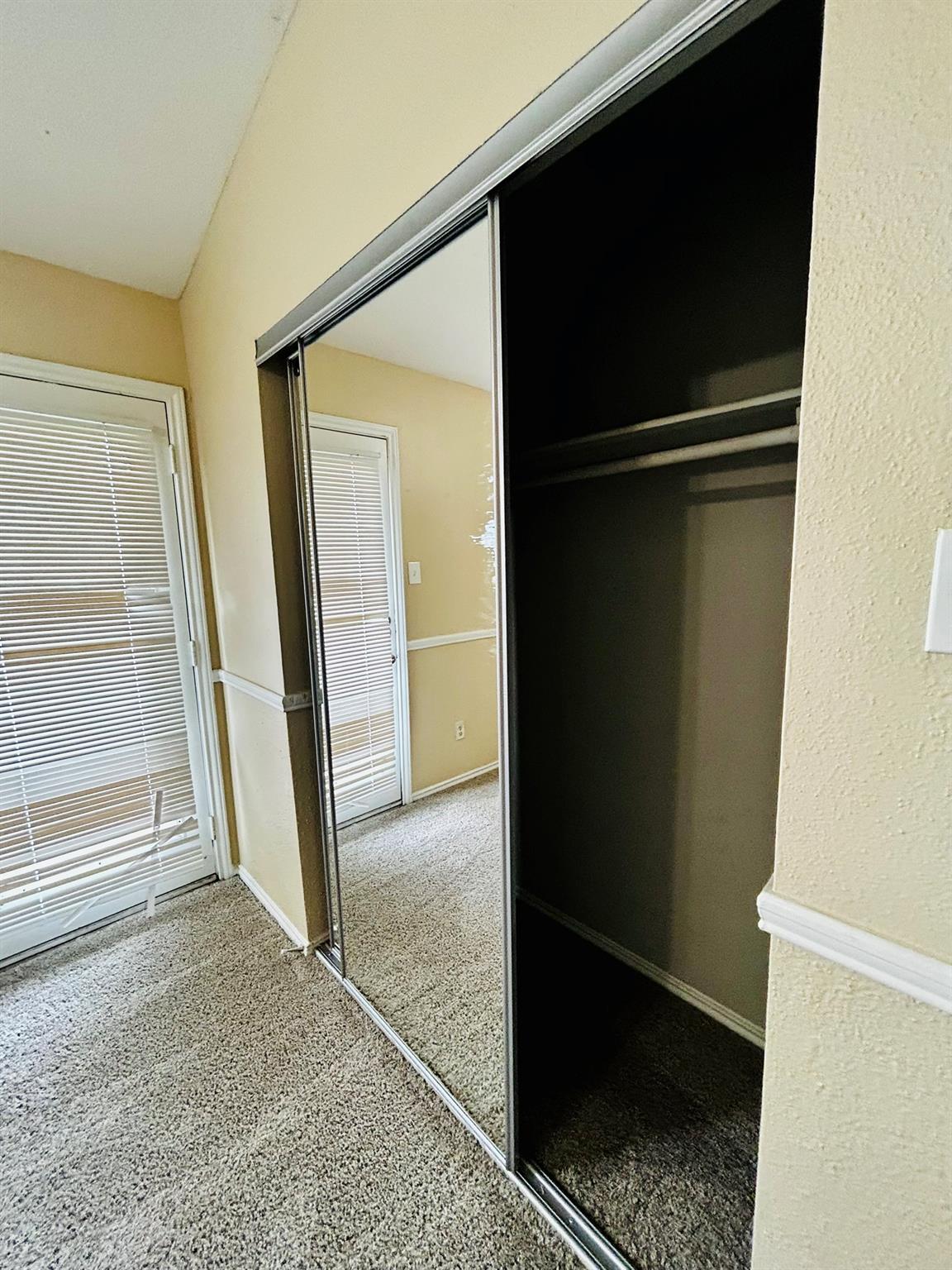 1841 River Crossing Cir #c Property Photo 22