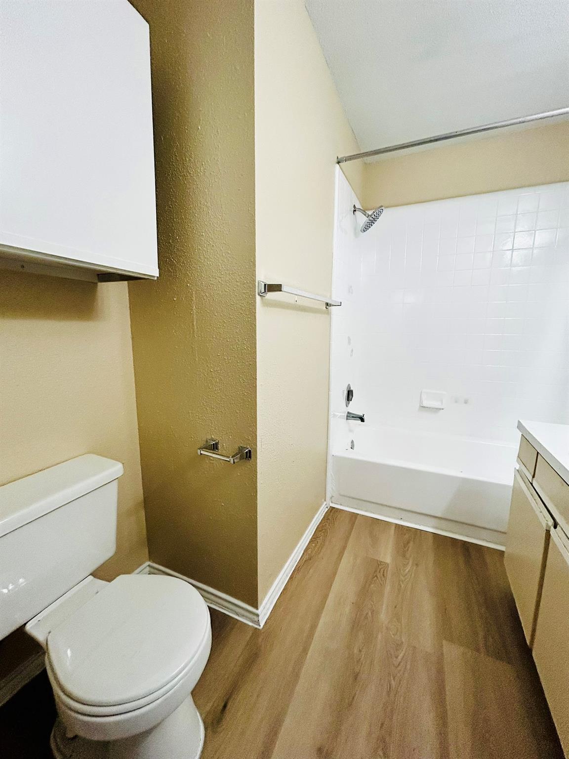 1841 River Crossing Cir #c Property Photo 25