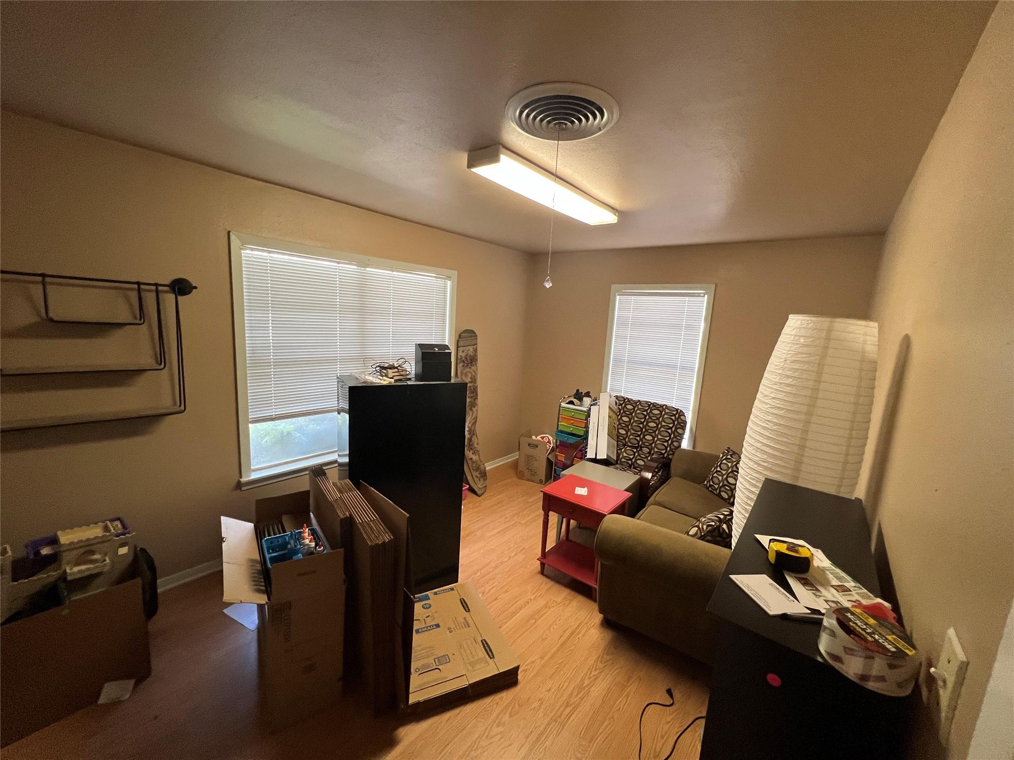 1612 Williams Dr Property Photo 17