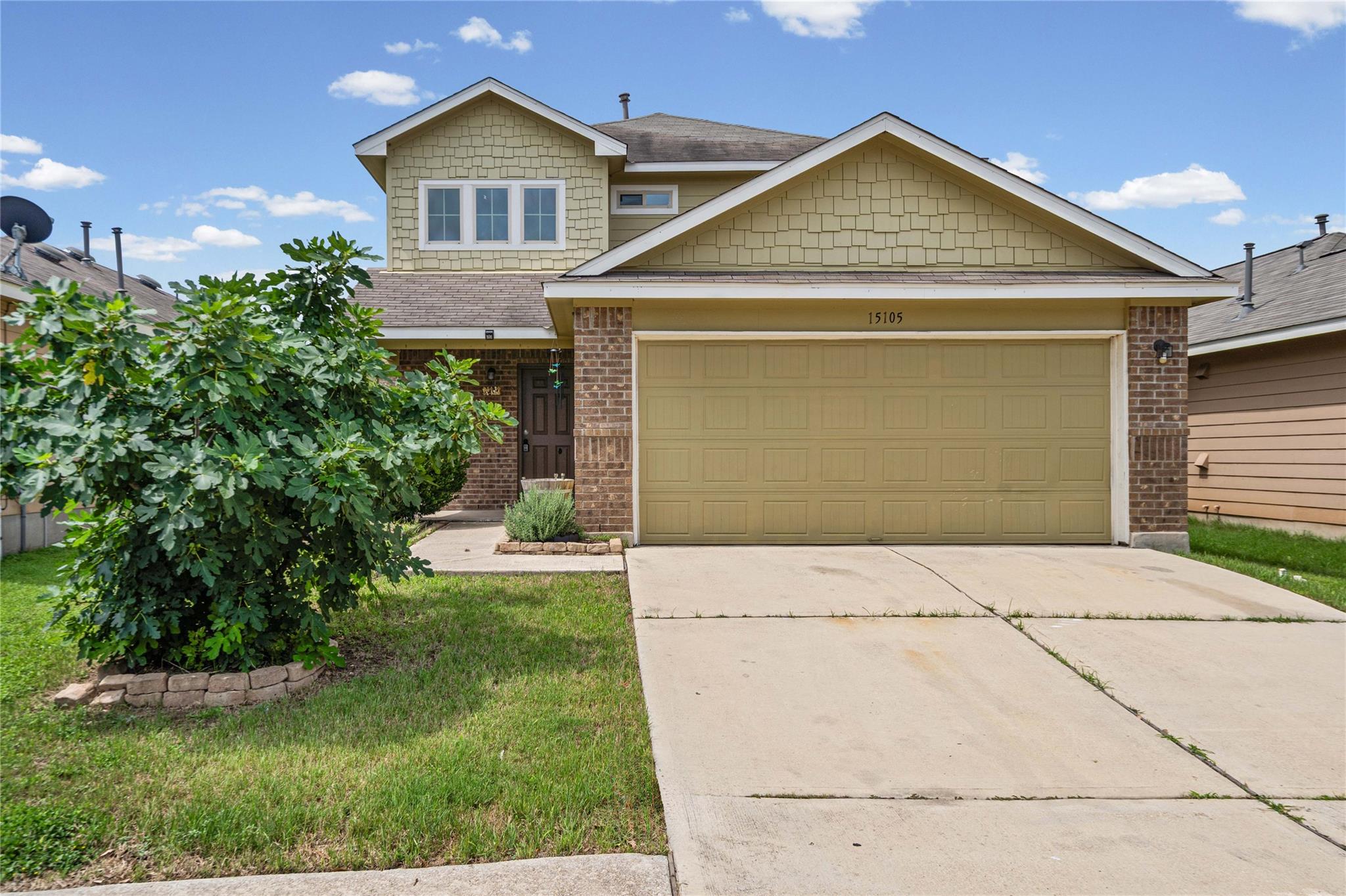 15105 Verela Dr Property Photo 2