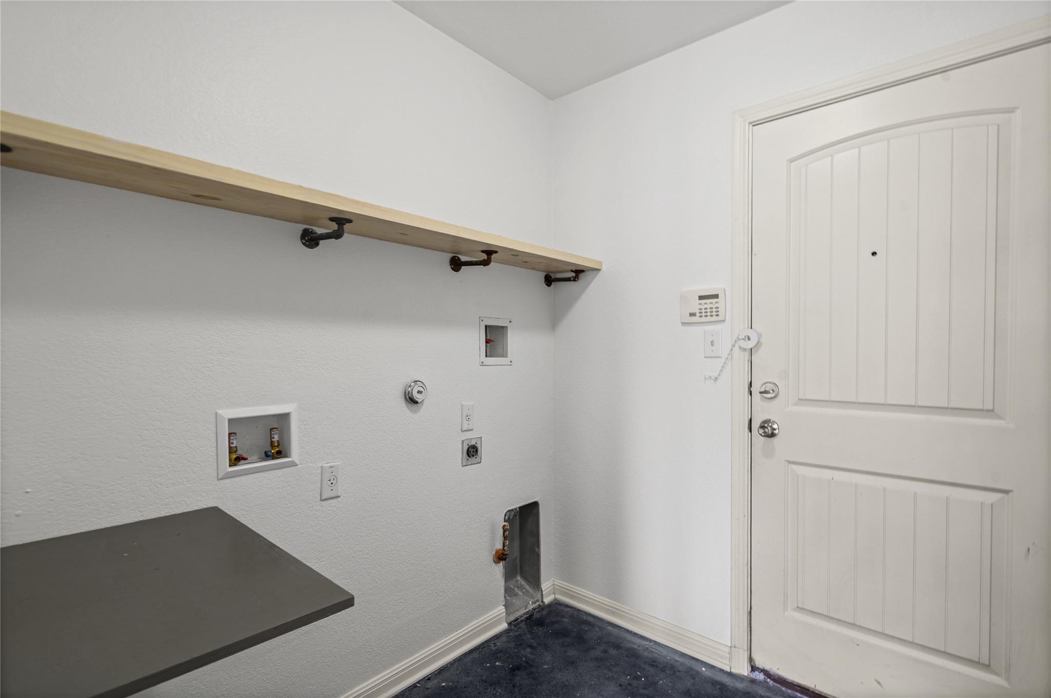 15105 Verela Dr Property Photo 8