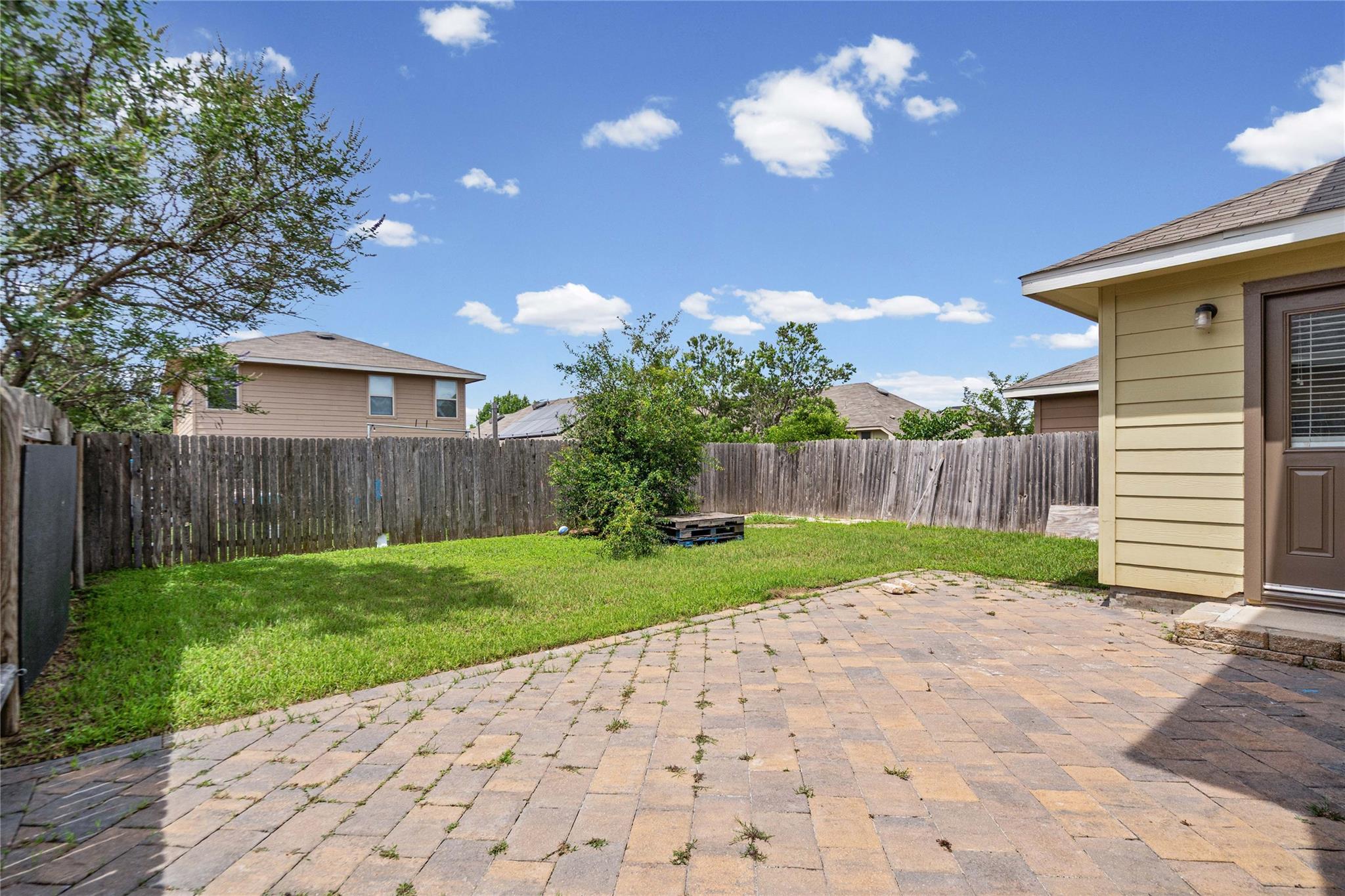 15105 Verela Dr Property Photo 18