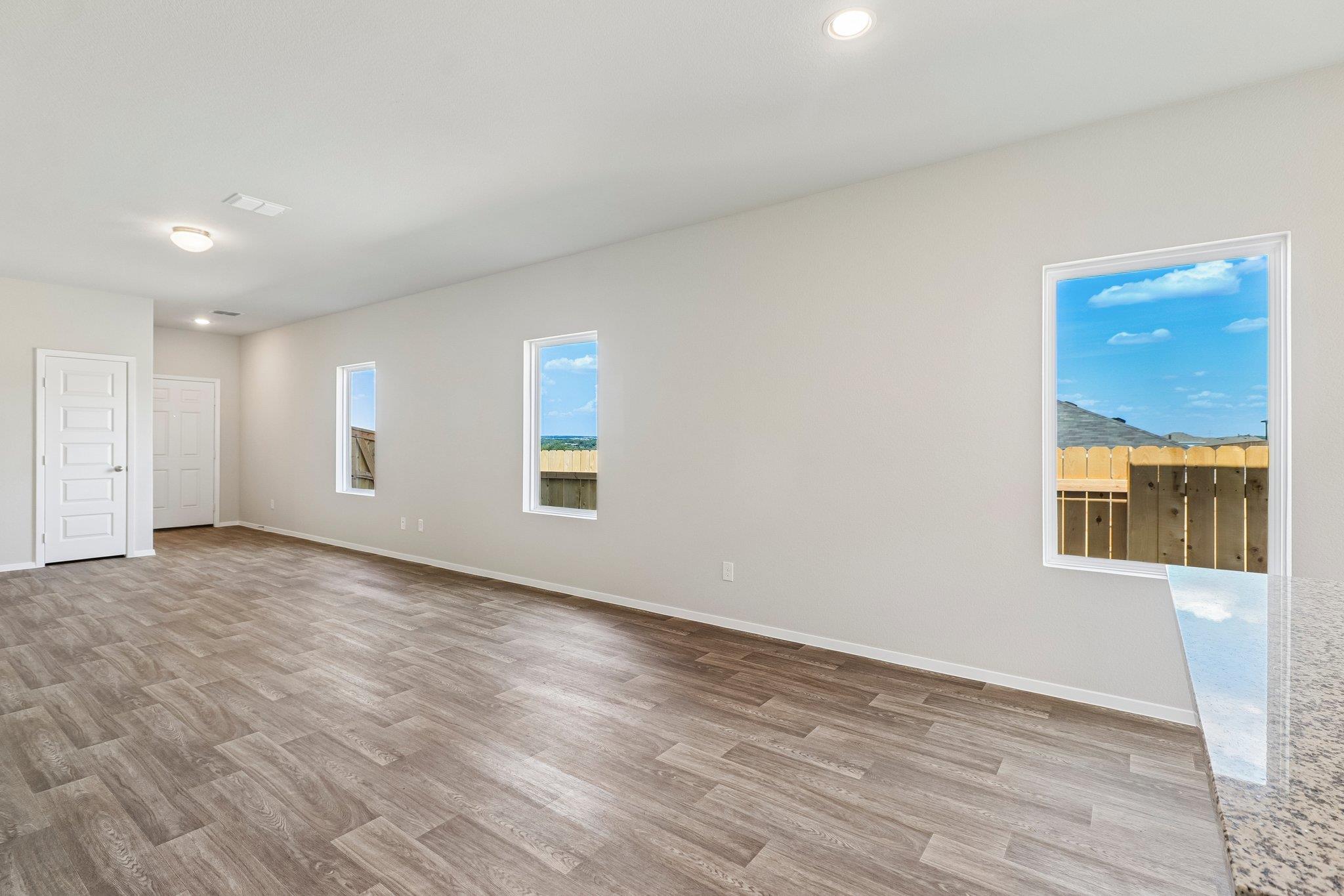 12013 Murano Dr Property Photo 9
