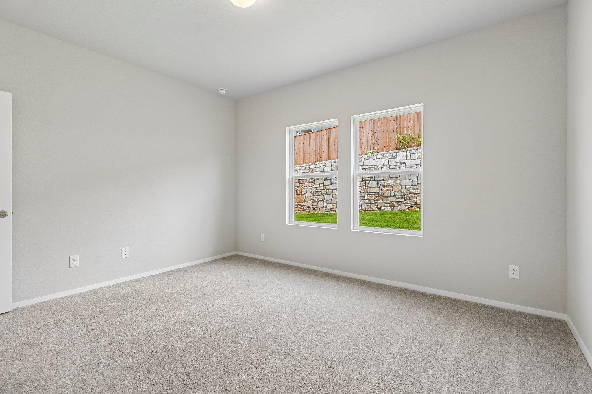 12013 Murano Dr Property Photo 15