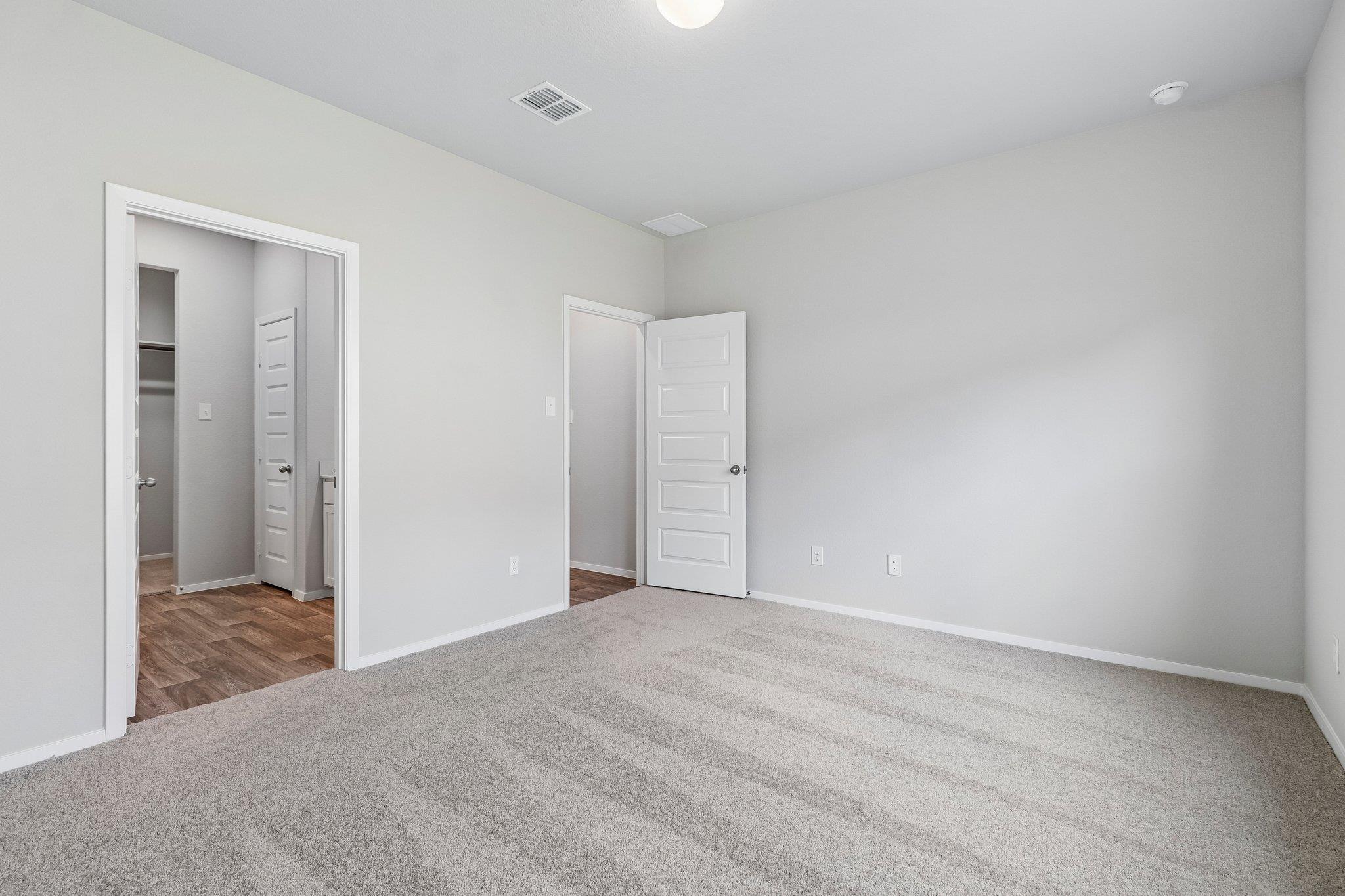 12013 Murano Dr Property Photo 16