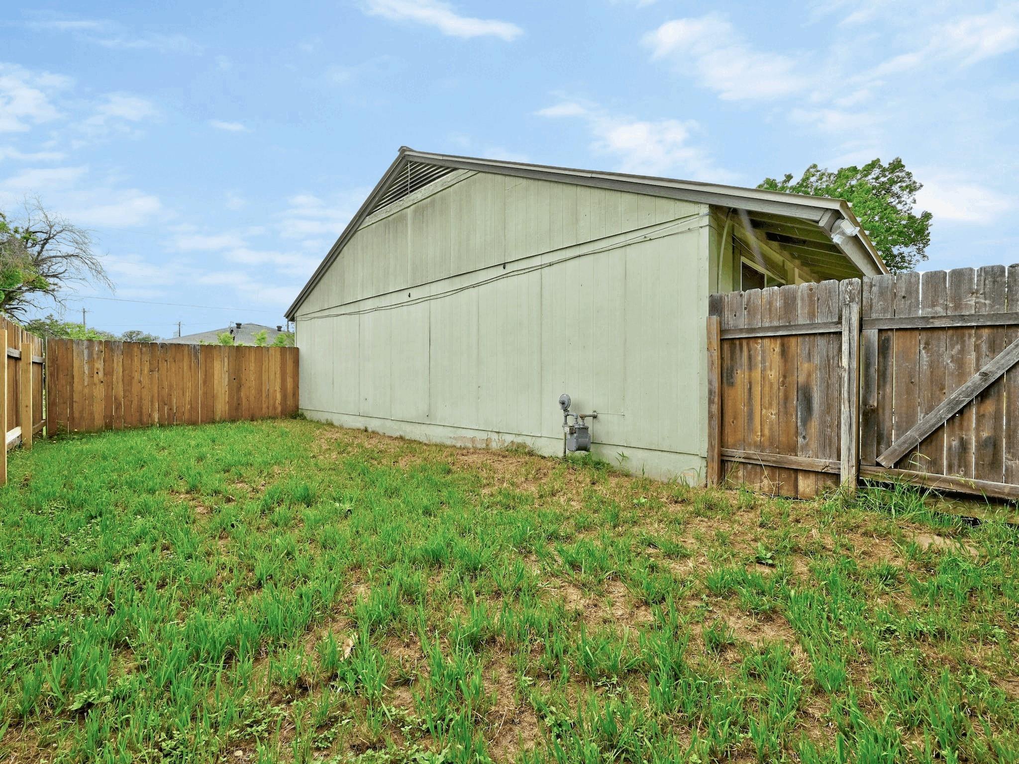 5207 Tahoe Trl A, B, C, & D Property Photo 19