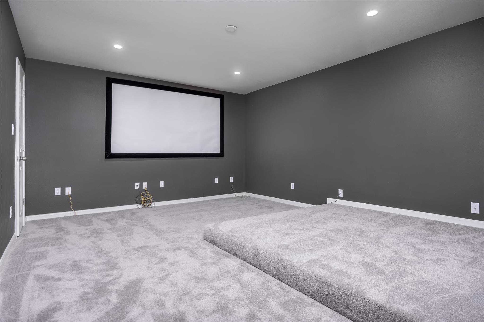 22121 Rose Grass #a Ln Property Photo 13