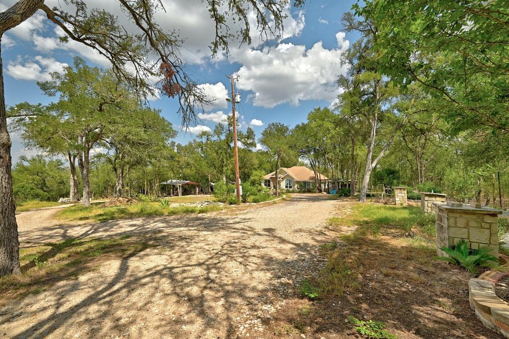 7709 Timber Hills Dr Property Photo 3