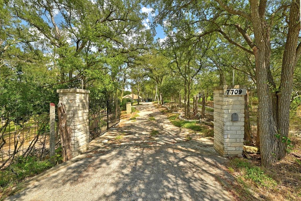 7709 Timber Hills Dr Property Photo 32
