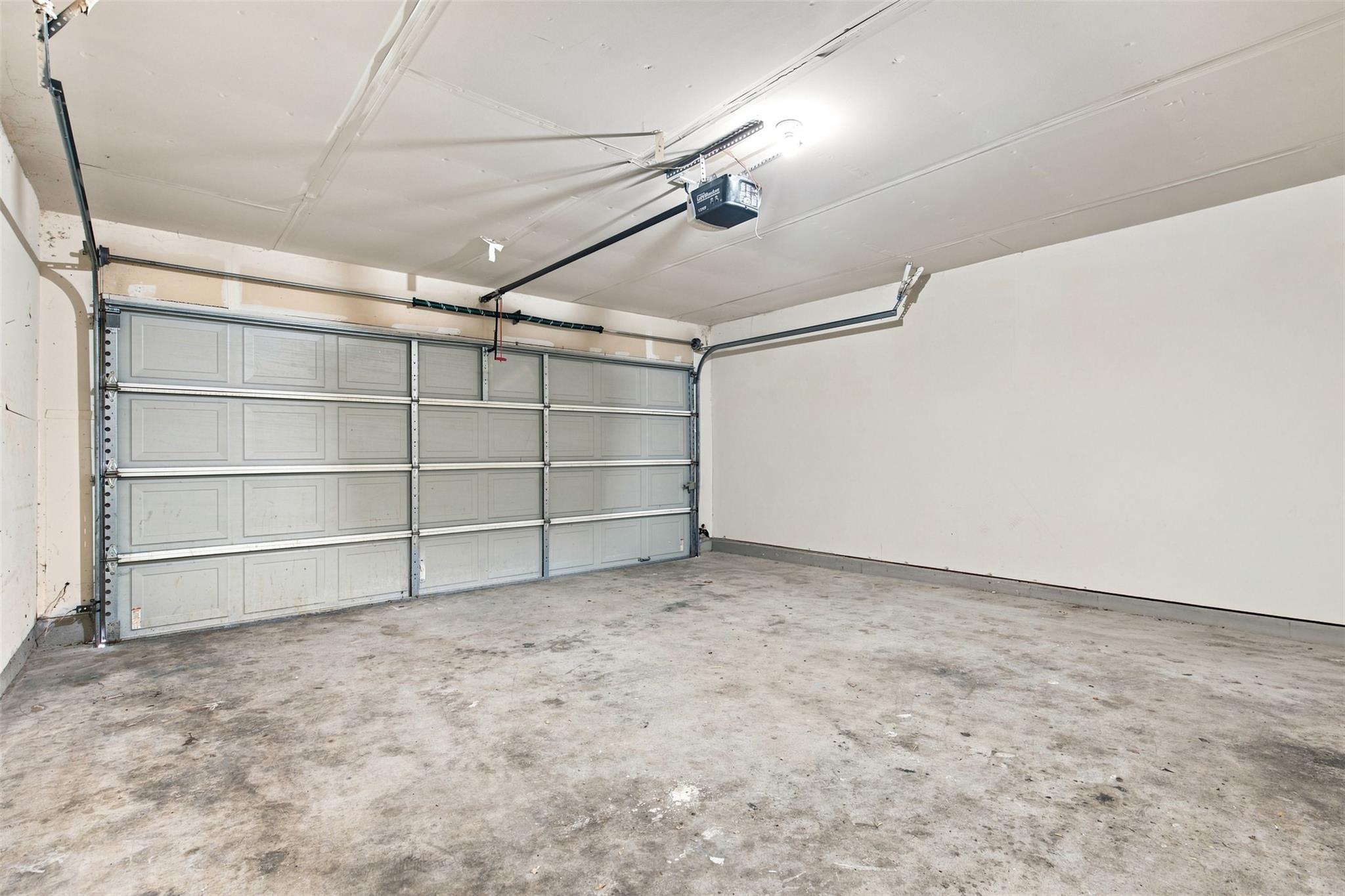 5708 Colinton Ave Property Photo 14