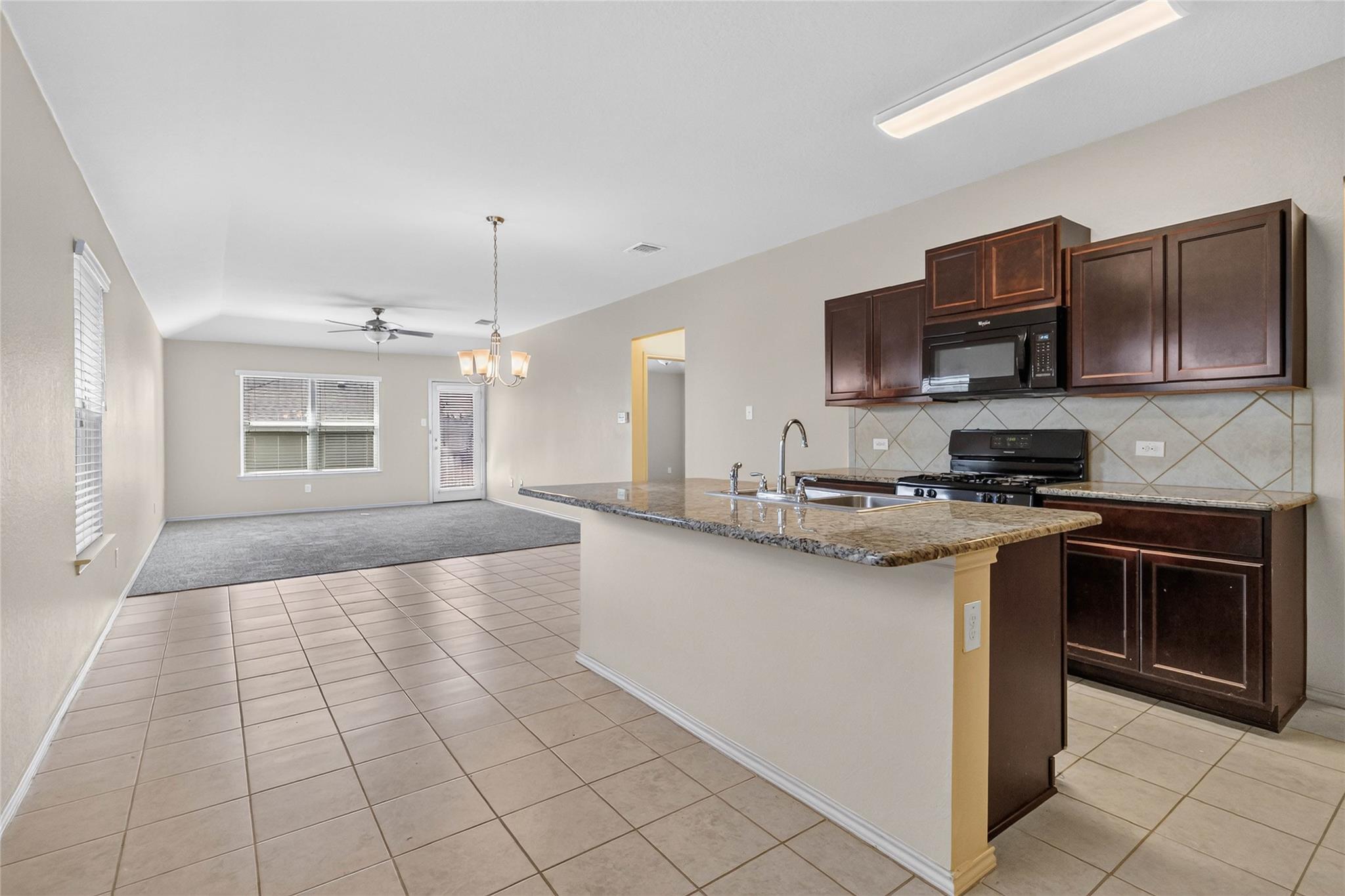 182 Tallow Trl Property Photo 8
