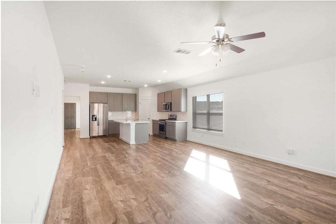 12100 Mossygate Trl Property Photo 4