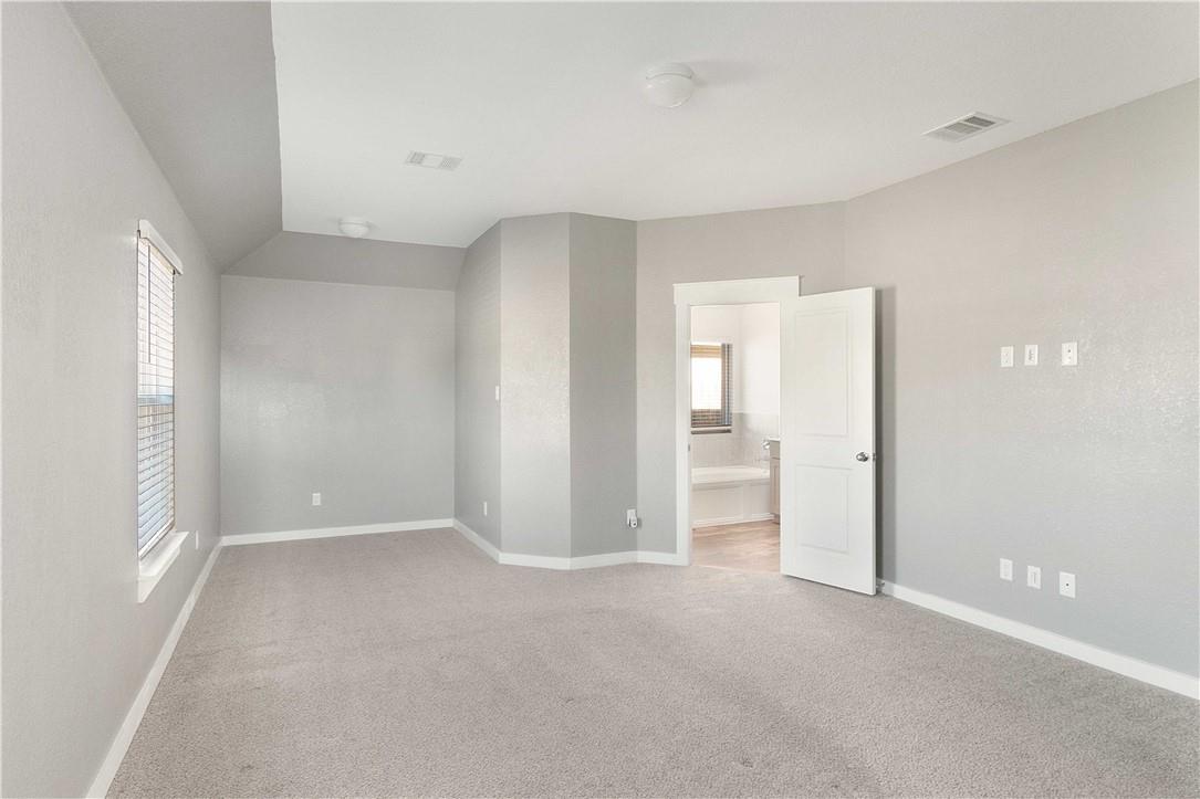 12100 Mossygate Trl Property Photo 8