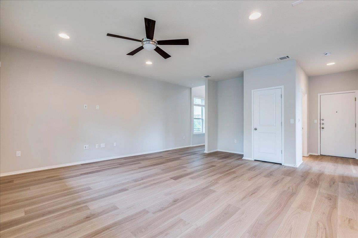10515 Turnbull Loop Property Photo 10