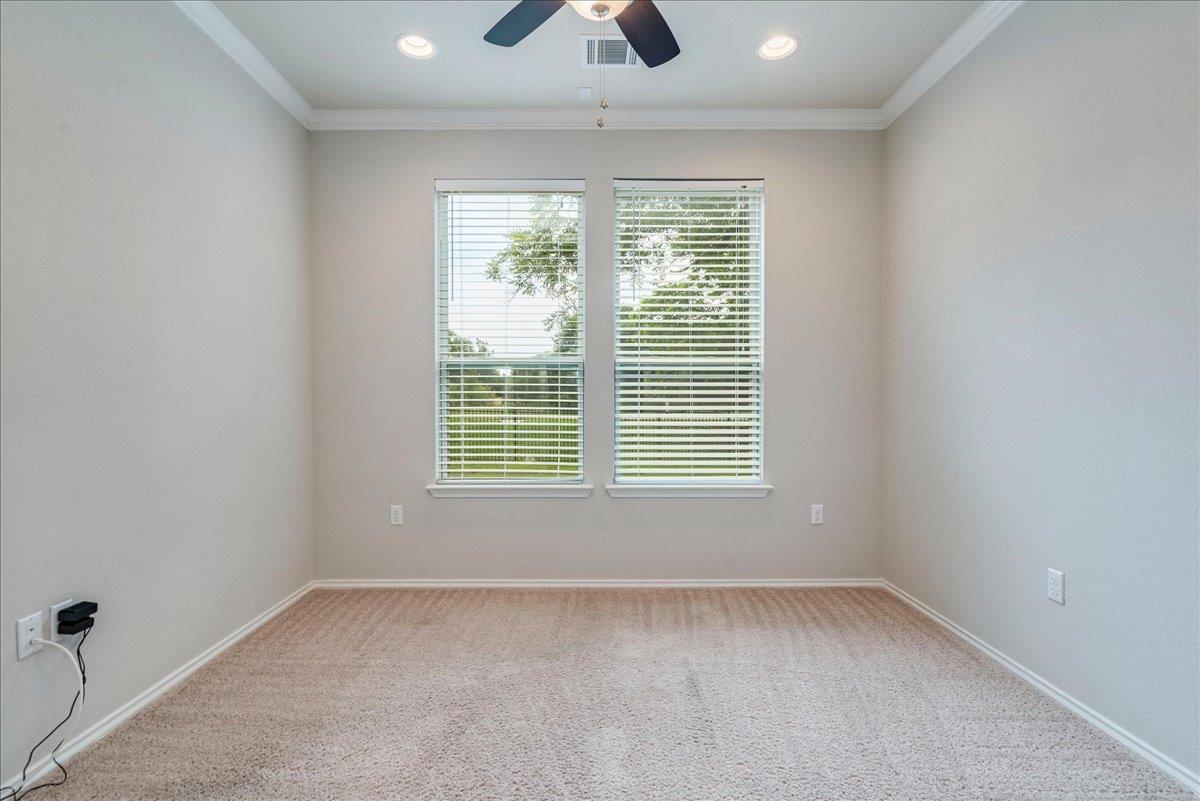 10515 Turnbull Loop Property Photo 17