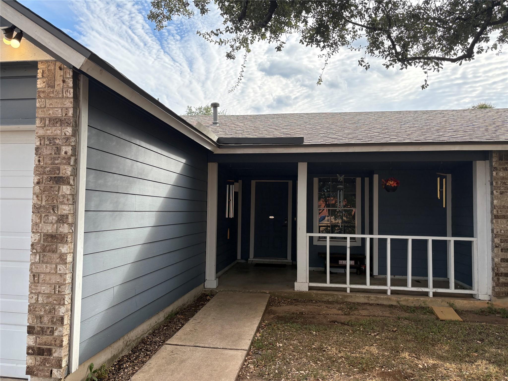 12229 Mosley Ln Property Photo 2