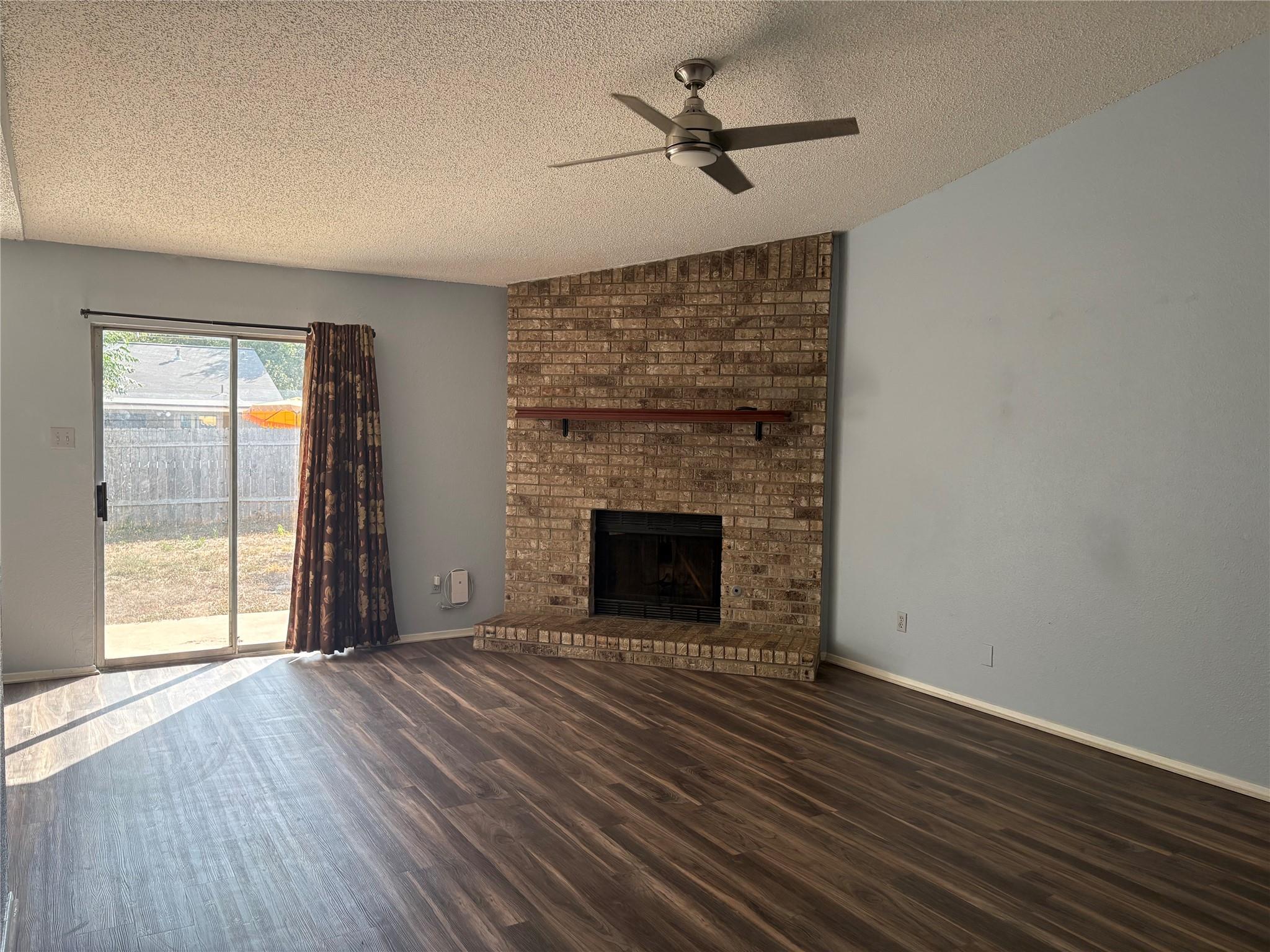12229 Mosley Ln Property Photo 8