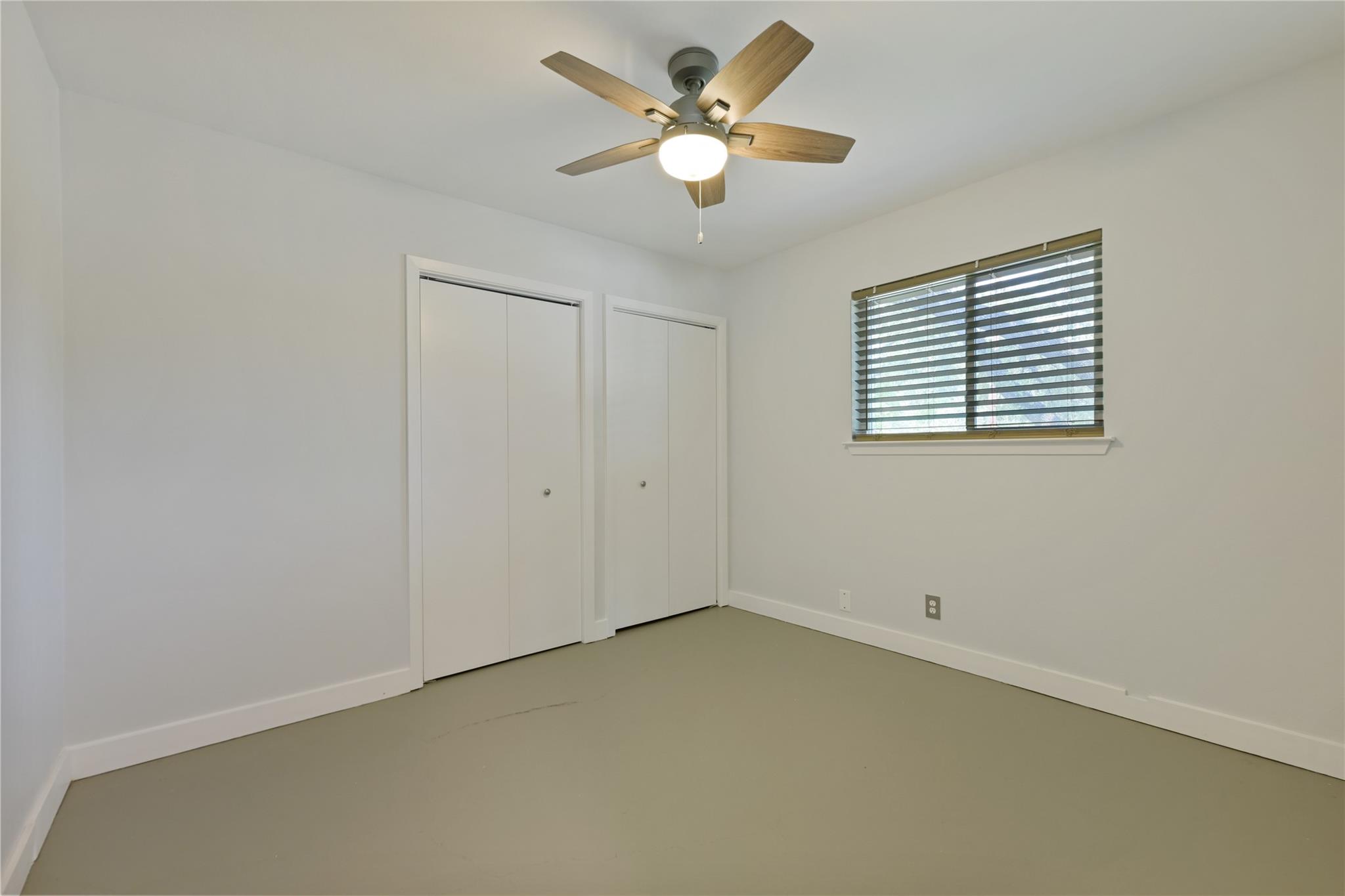 2500 Candlewood Ct Property Photo 13