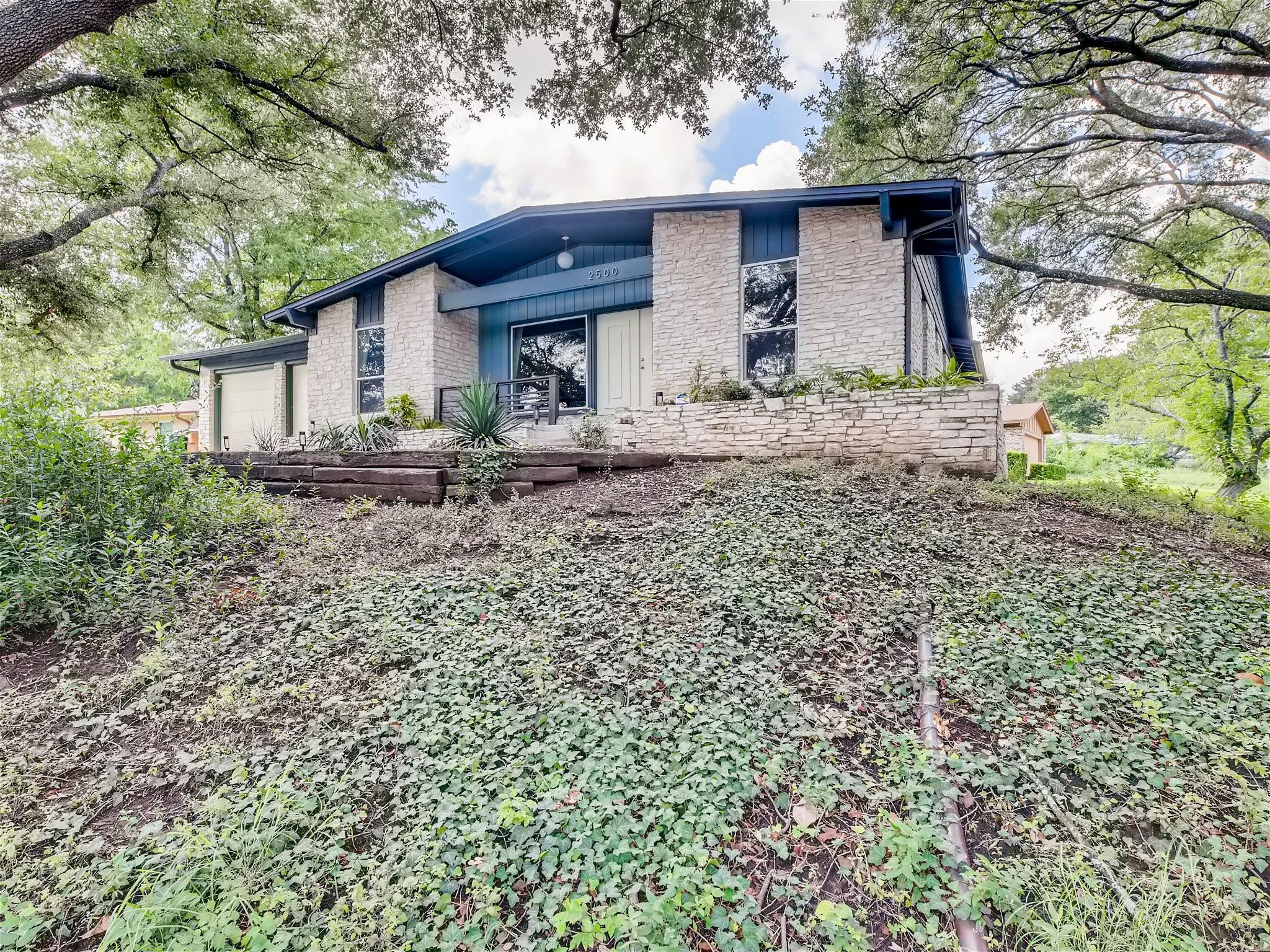 2500 Candlewood Ct Property Photo 24