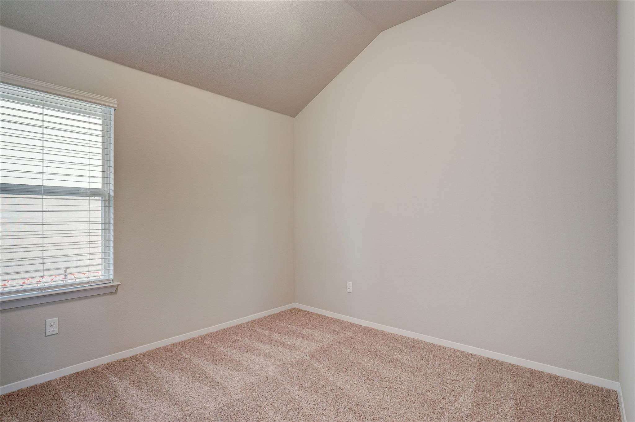 171 White Dunes Dr Property Photo 22