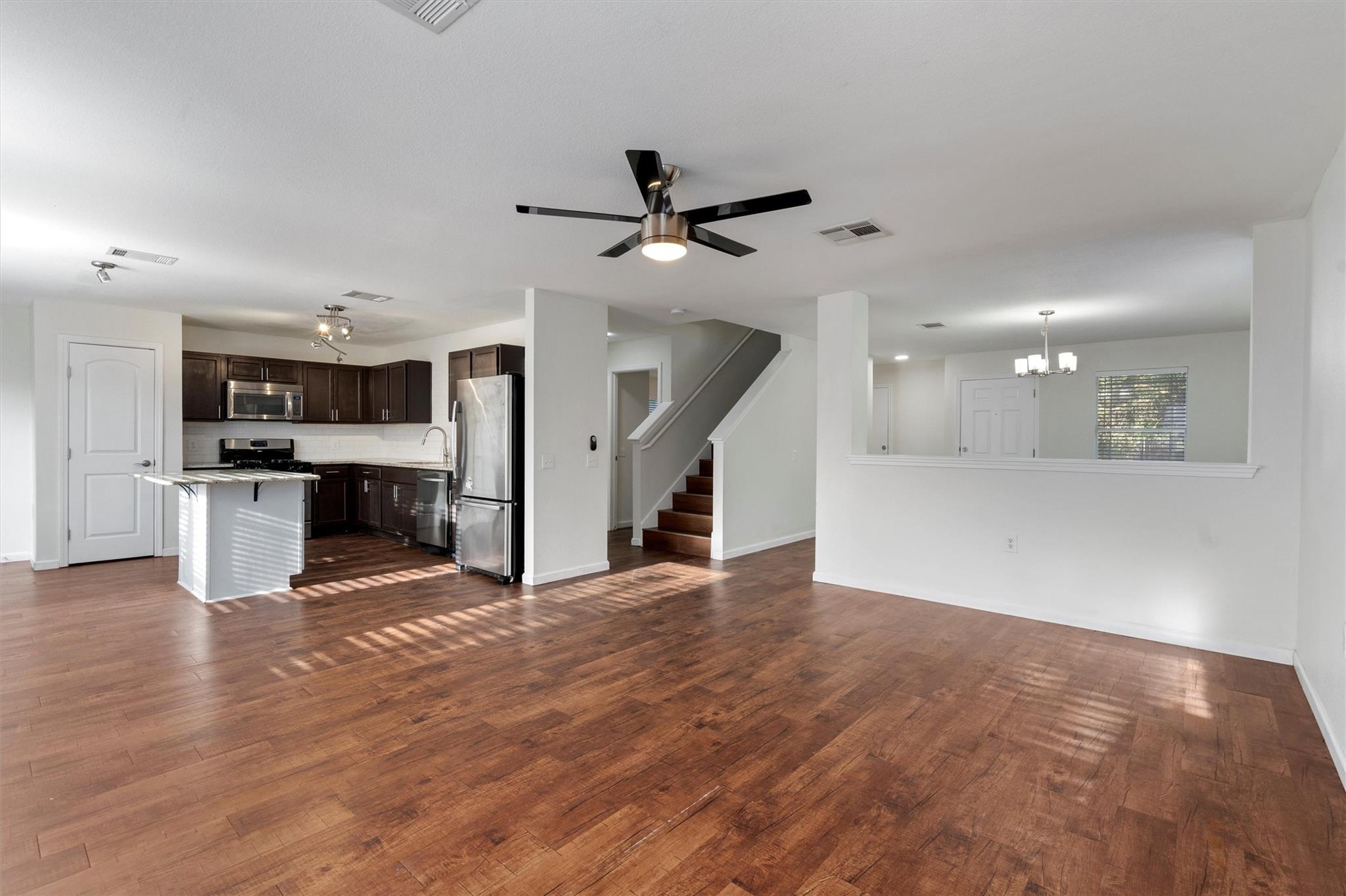3516 Sand Dunes Ave Property Photo 6