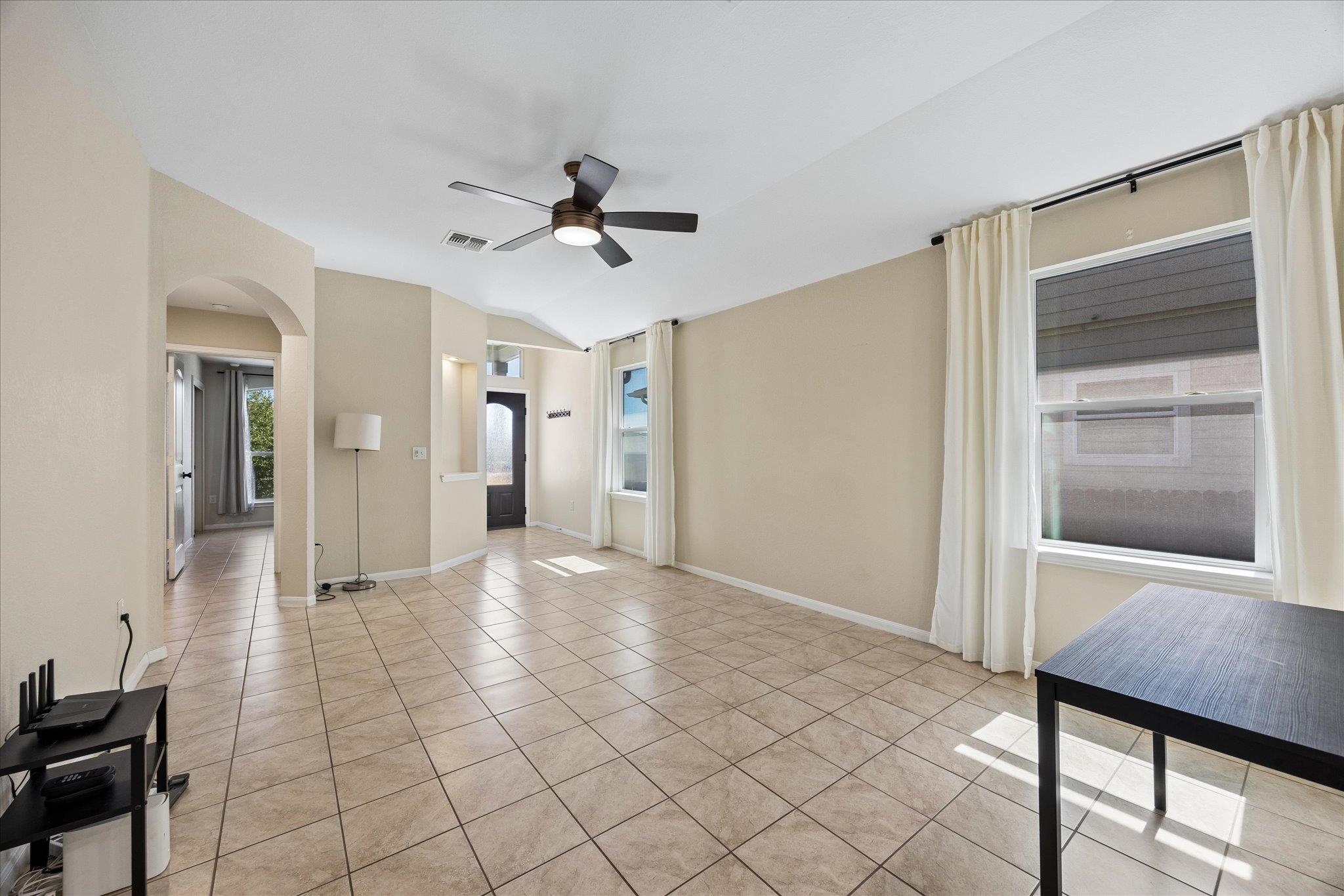 10110 Lampton Ln Property Photo 3