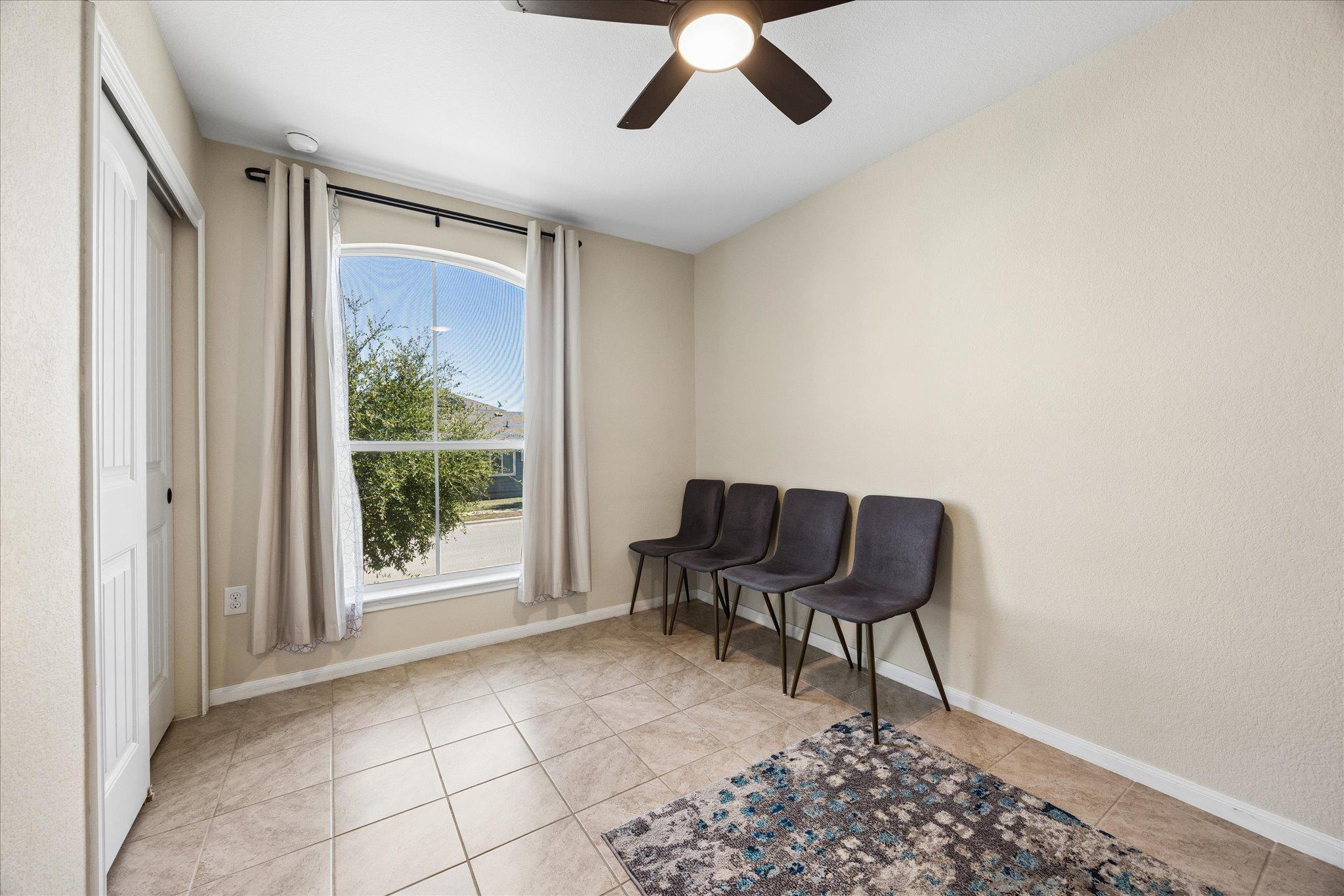 10110 Lampton Ln Property Photo 8