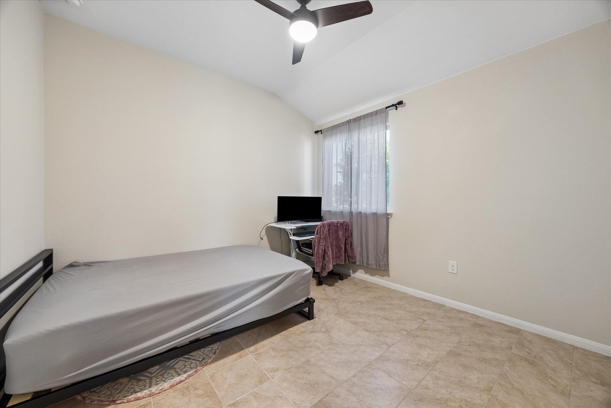 10110 Lampton Ln Property Photo 10