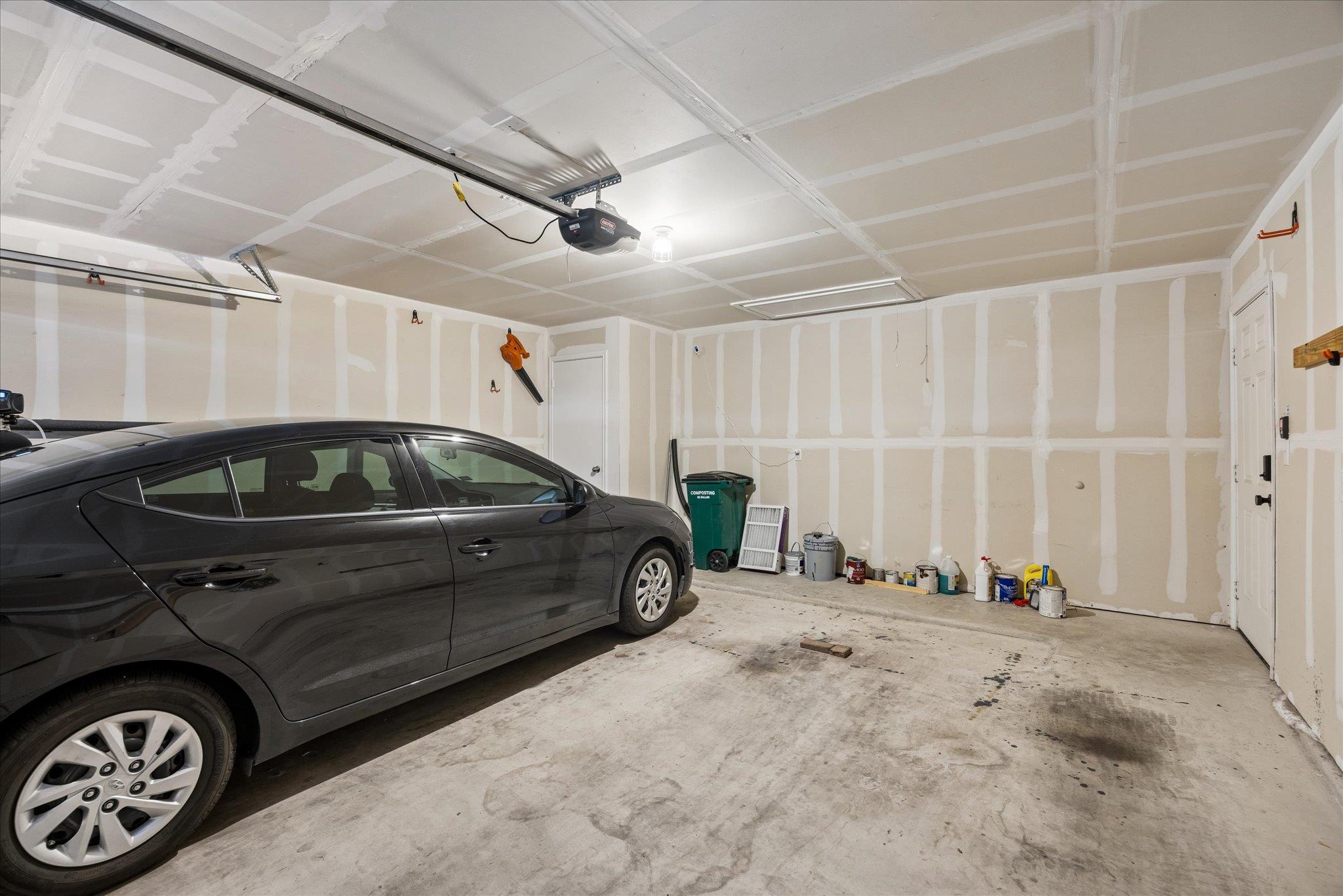 10110 Lampton Ln Property Photo 12
