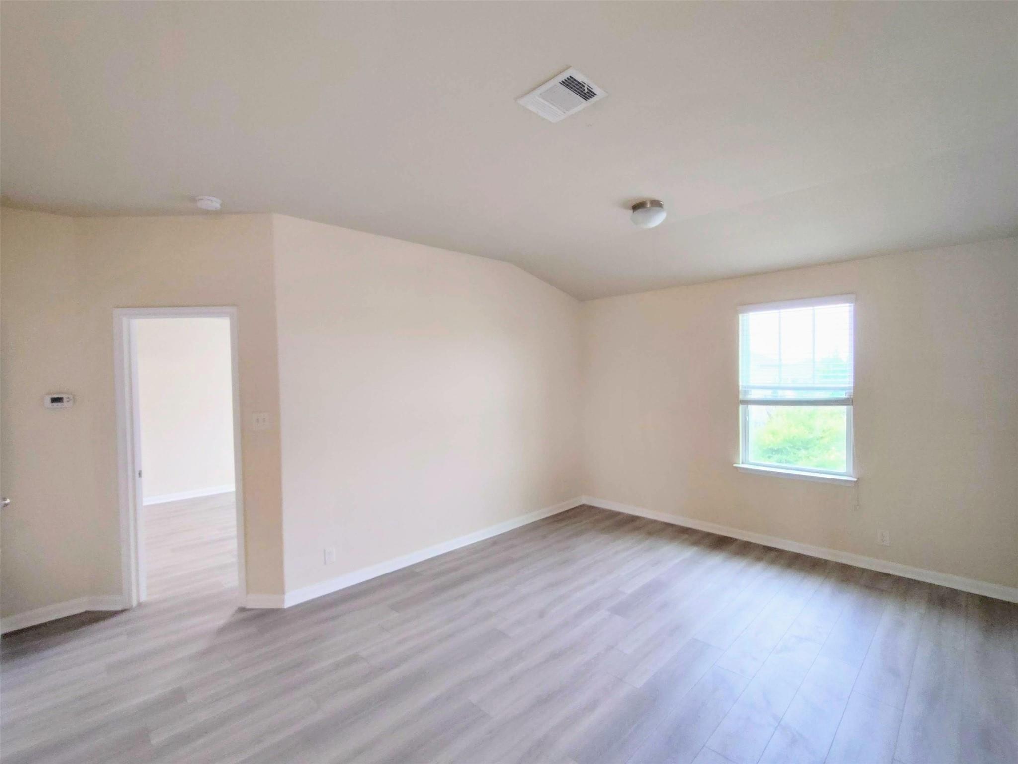 103 Hawkins Ct Property Photo 18