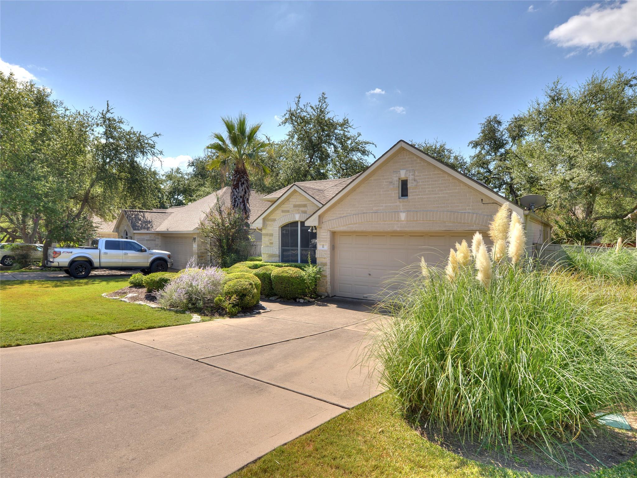 11 Troon Dr Property Photo 2