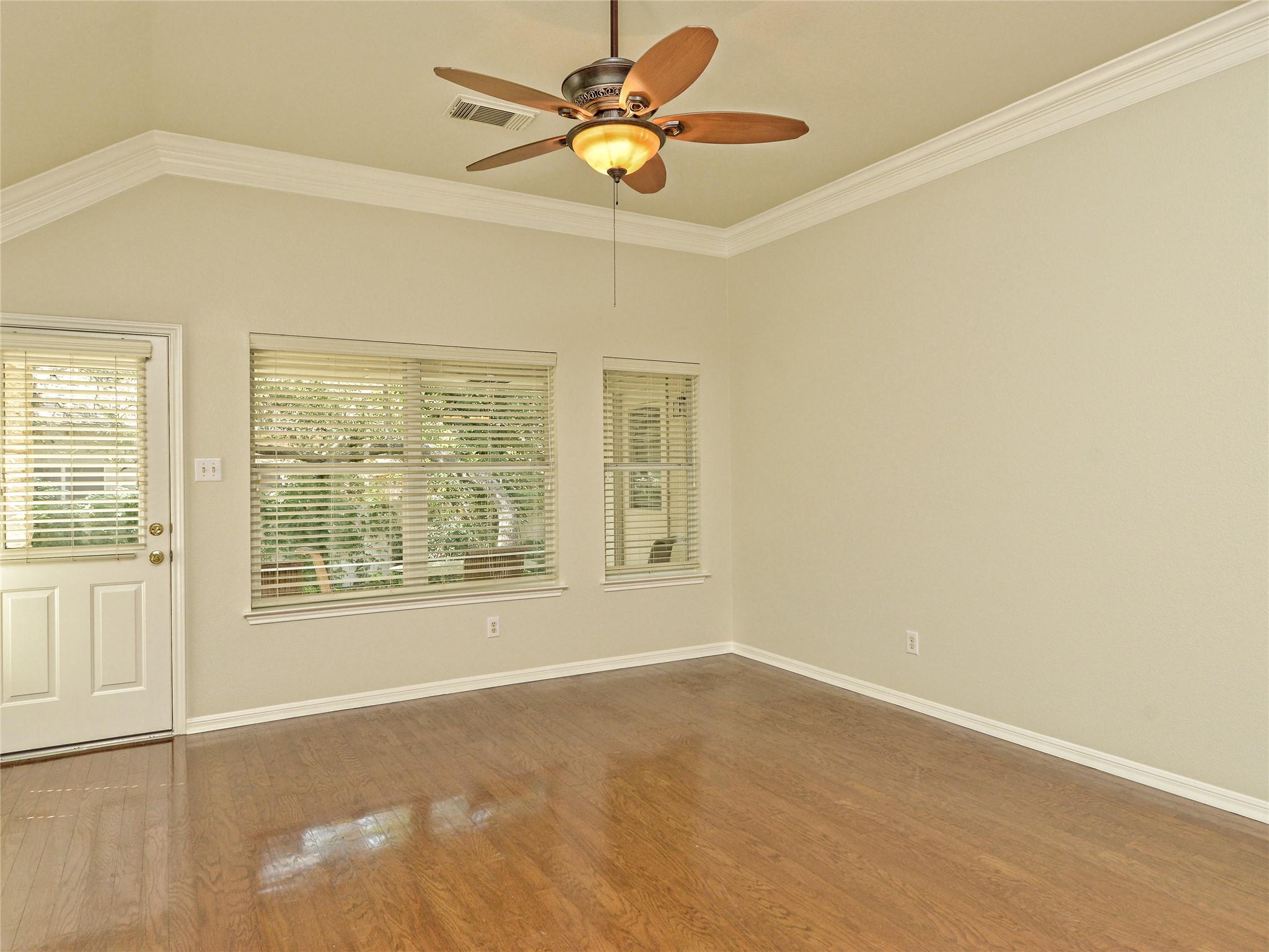11 Troon Dr Property Photo 7