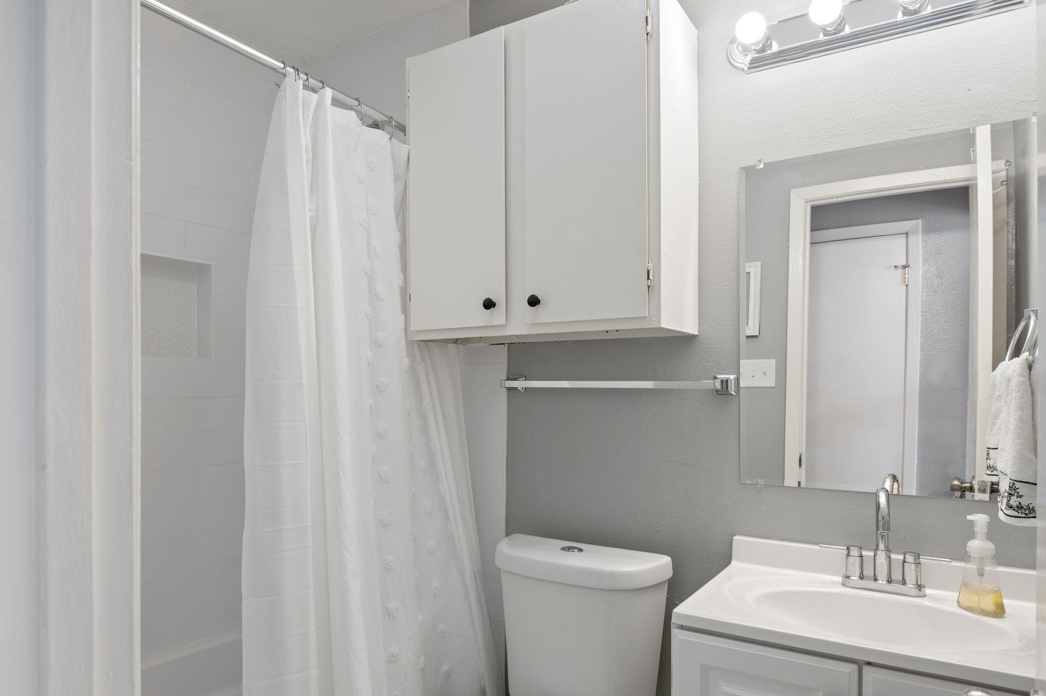 10401 Burmaster Ln #a Property Photo 10