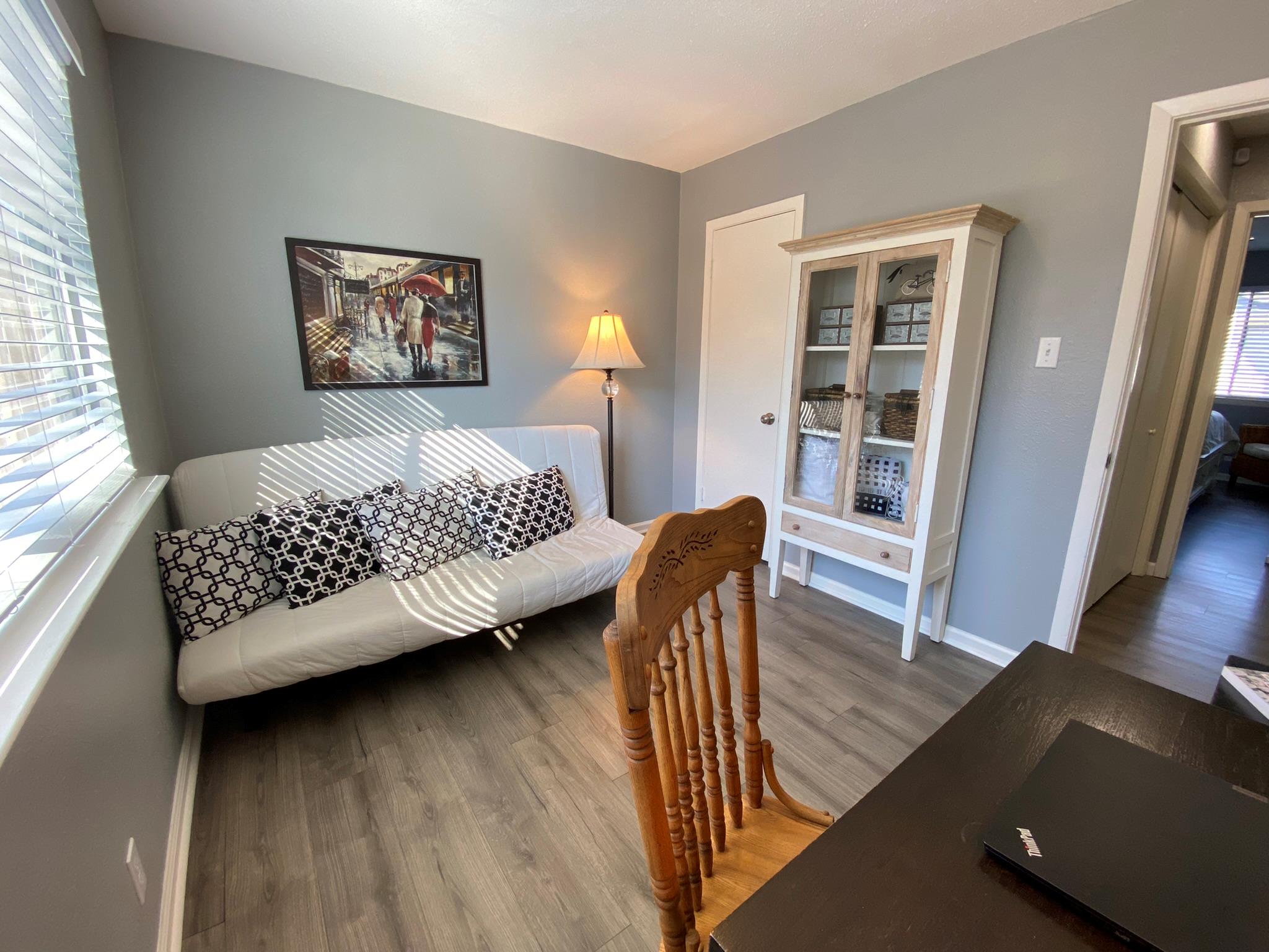 10401 Burmaster Ln #a Property Photo 14