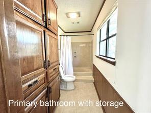 10903 Leafwood Ln Property Photo 6