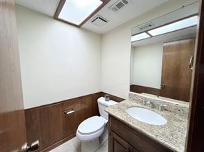 10903 Leafwood Ln Property Photo 21