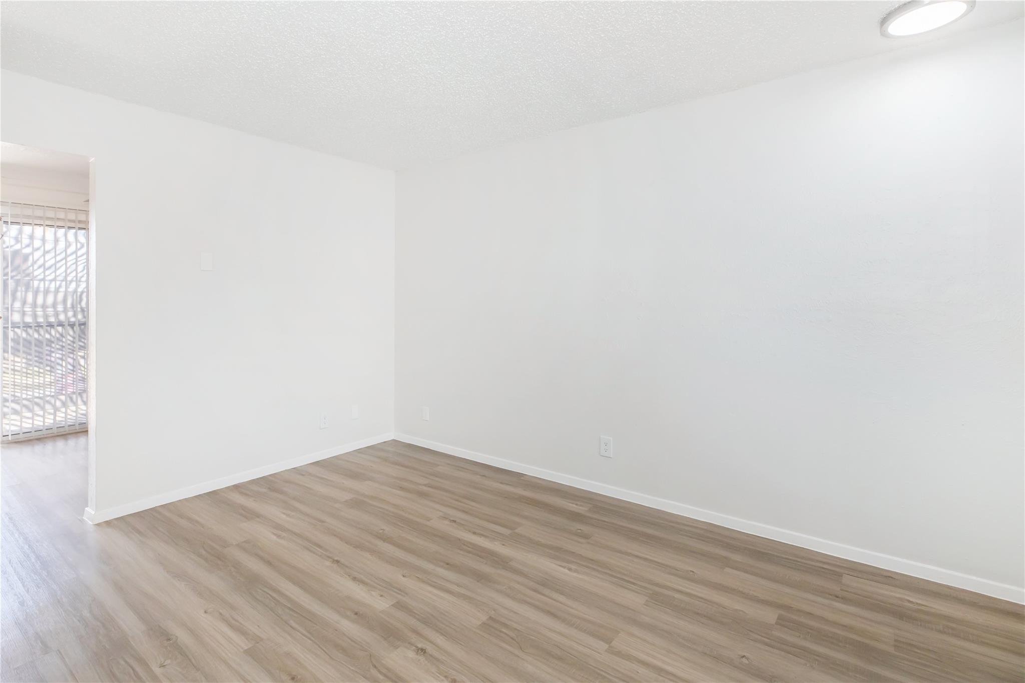 6010 N Lamar Blvd #203 Property Photo 3