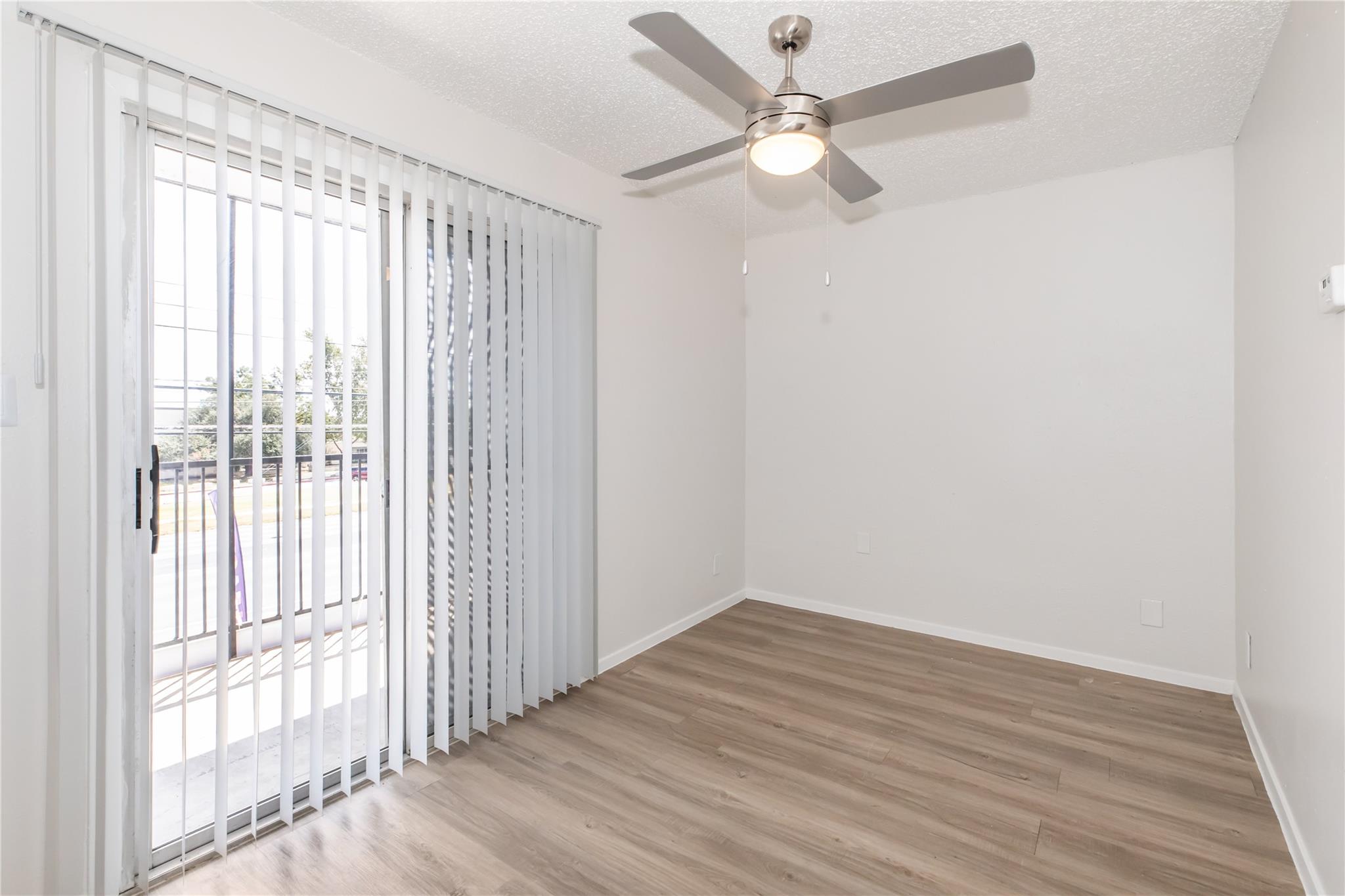 6010 N Lamar Blvd #203 Property Photo 6