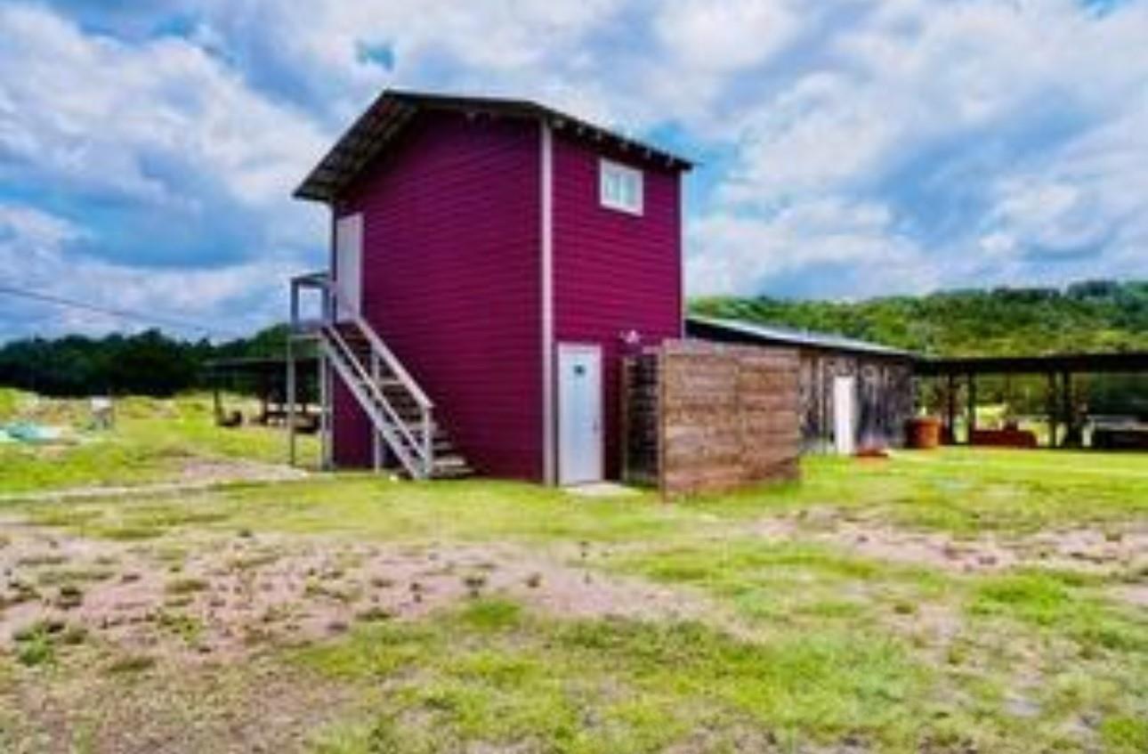 4346309 Property Photo 12