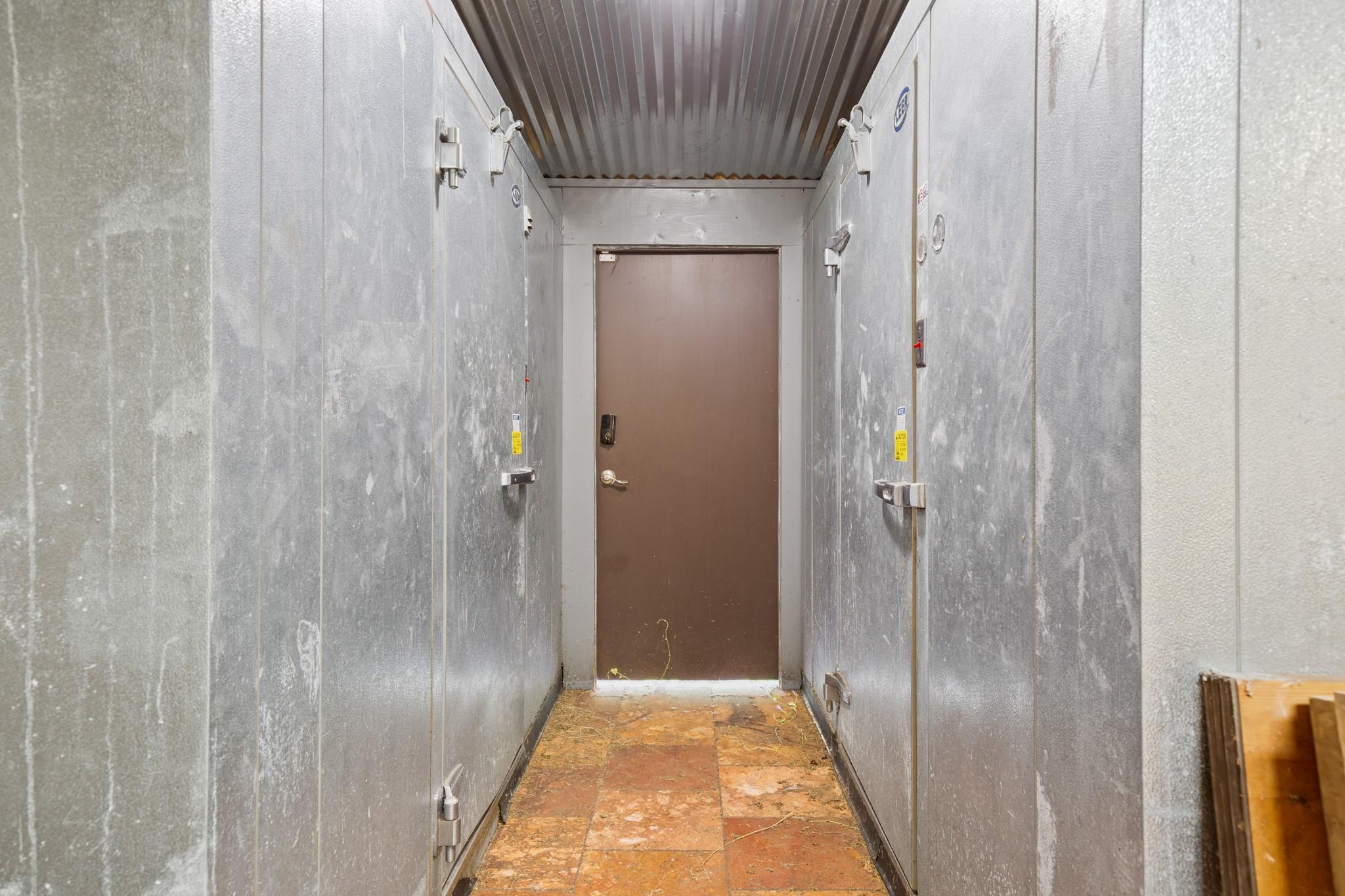 4346309 Property Photo 27
