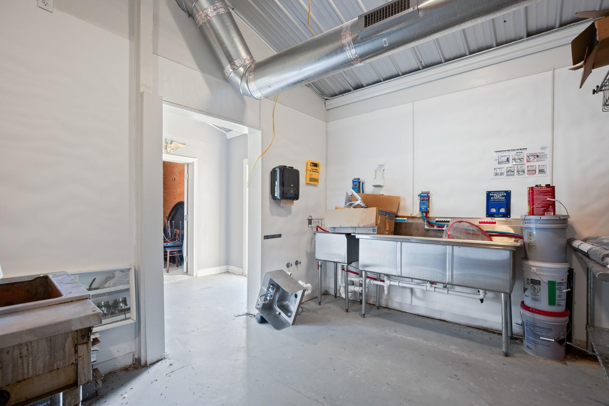 4346309 Property Photo 29