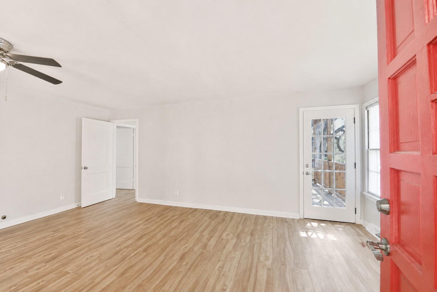 1008 Milam Pl Property Photo 5
