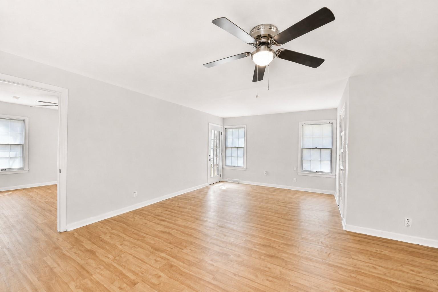 1008 Milam Pl Property Photo 8