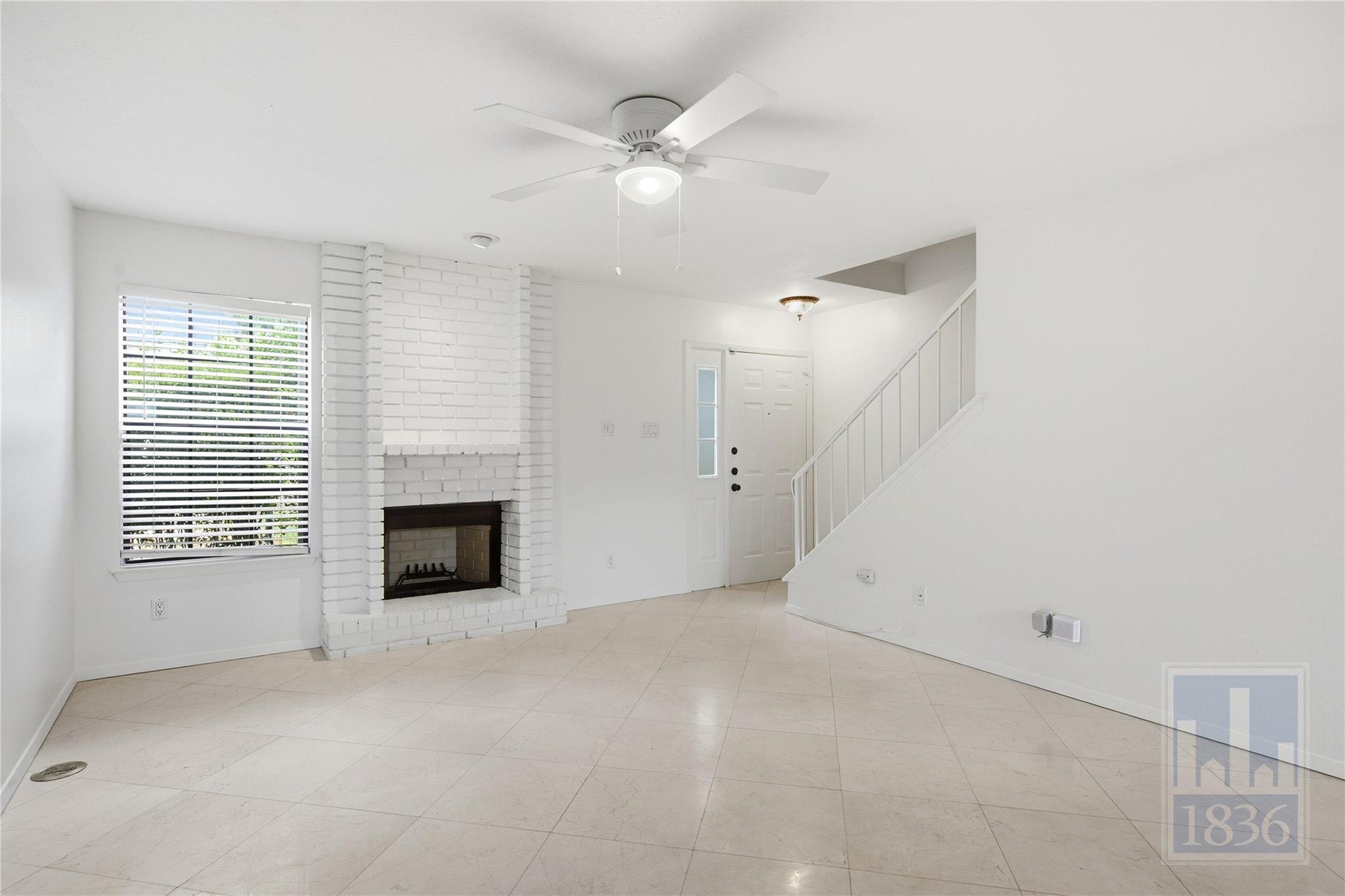 8400 Jamestown Dr #226 Property Photo 4