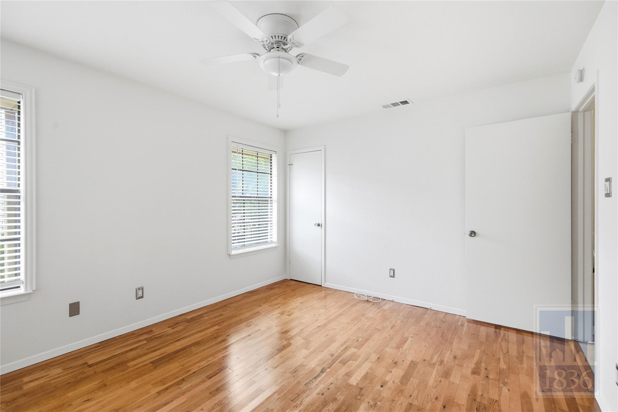 8400 Jamestown Dr #226 Property Photo 17