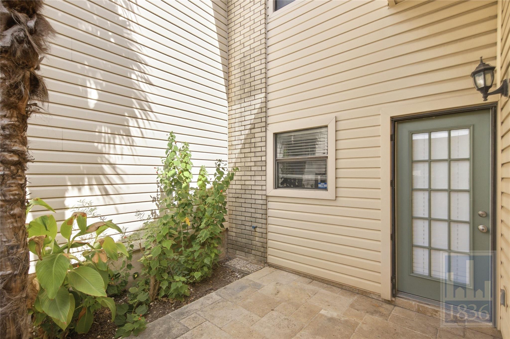 8400 Jamestown Dr #226 Property Photo 22